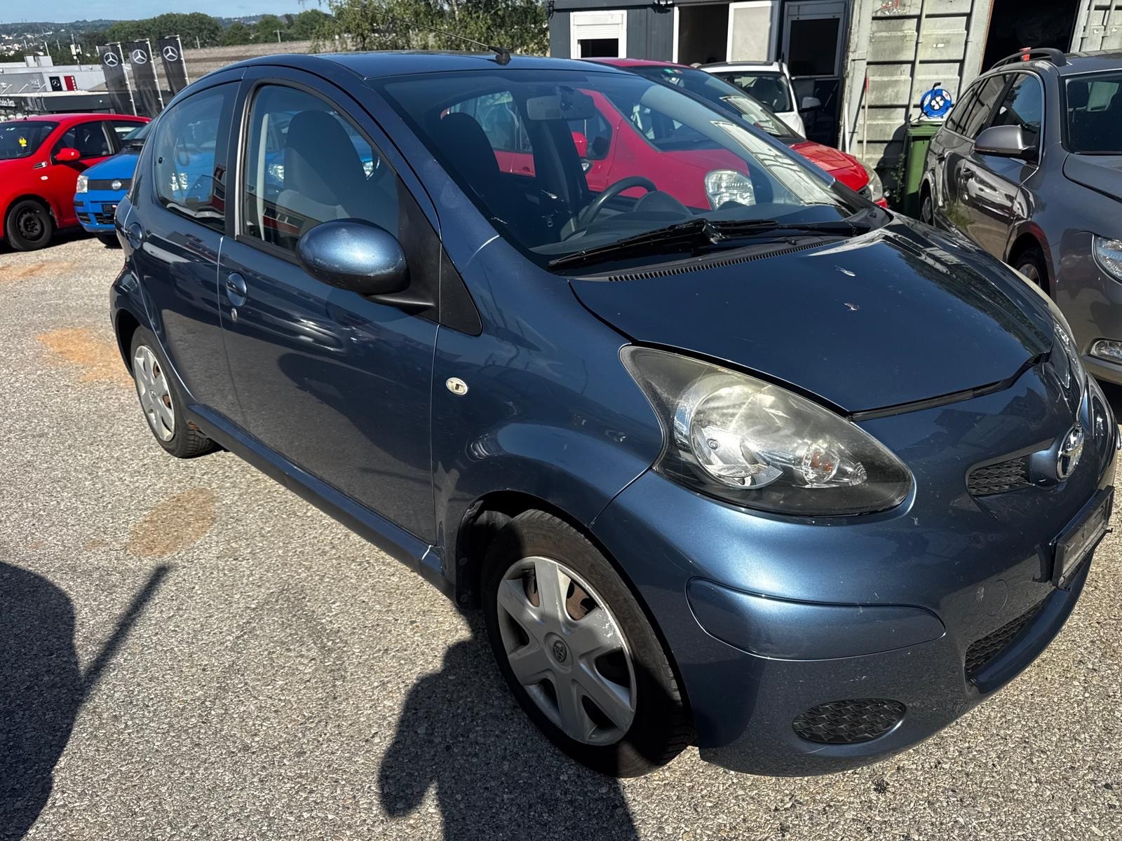 TOYOTA Aygo 1.0 Linea Terra-image-2