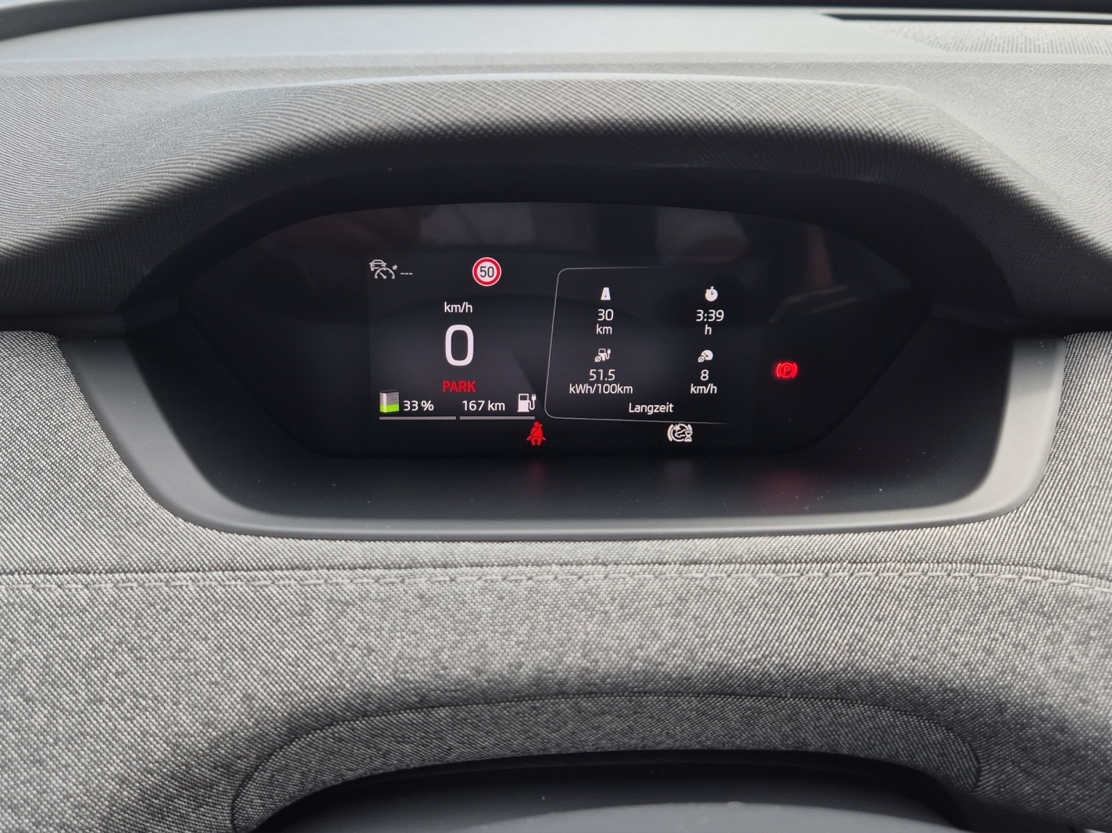SKODA Enyaq iV 80-image-10