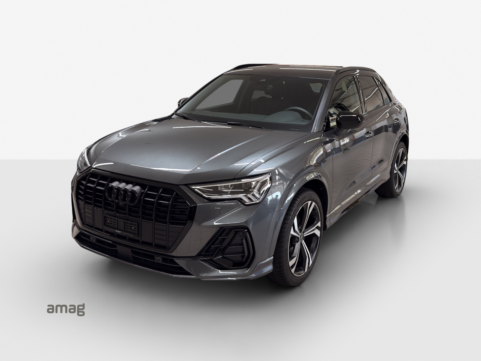 AUDI Q3 35 TFSI S line Attraction S-tronic-image-0