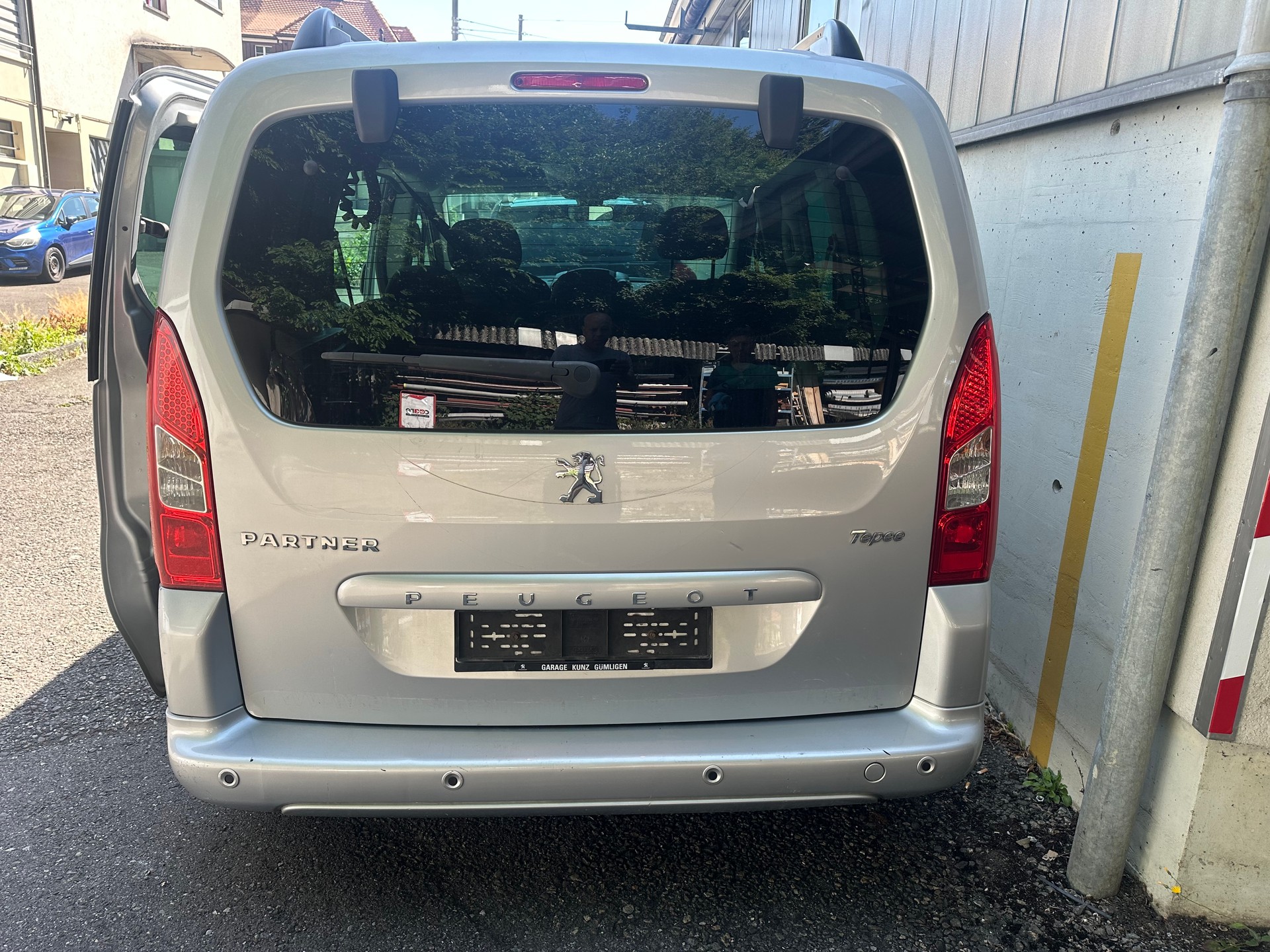 PEUGEOT Partner 1.6 Trendy Clim (Pack)-image-4