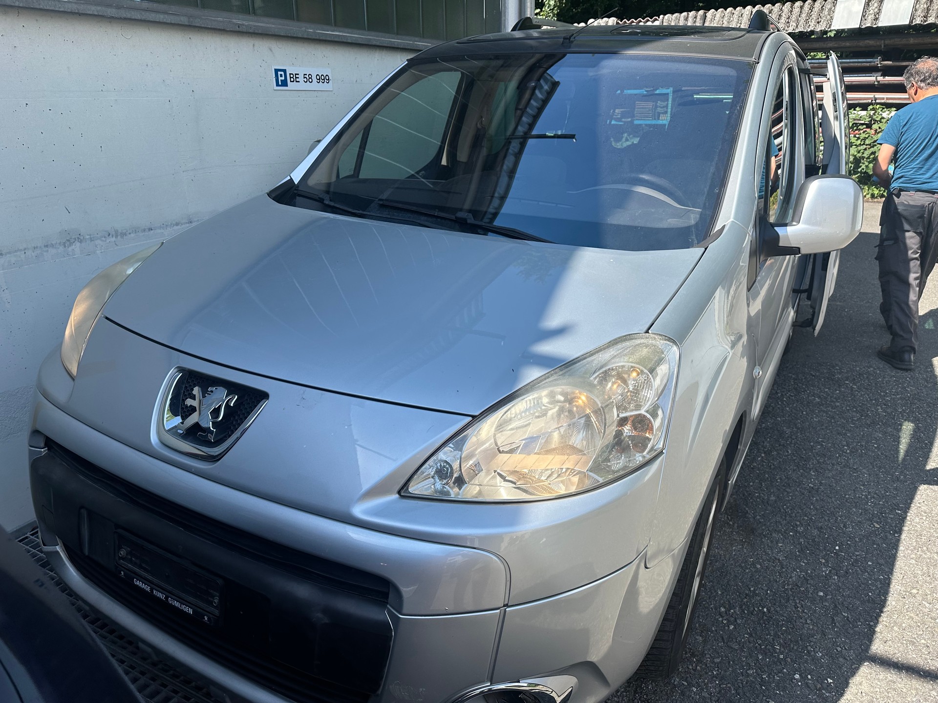 PEUGEOT Partner 1.6 Trendy Clim (Pack)-image-0