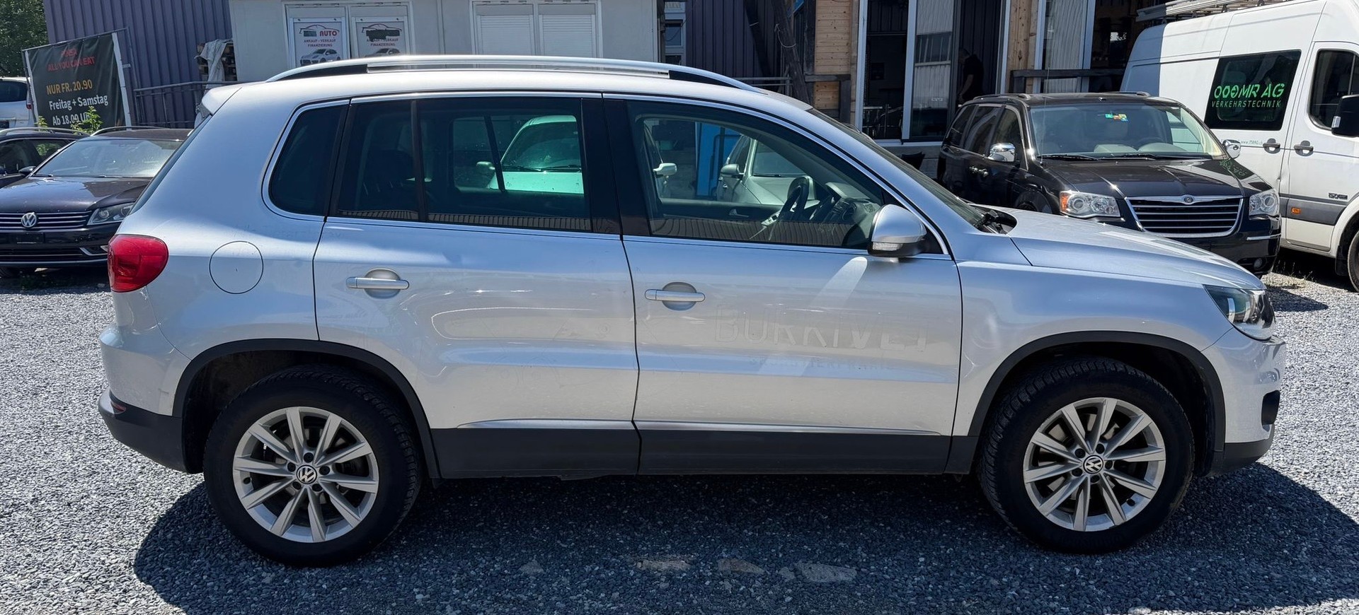 VW Tiguan 2.0 TSI Sport&Style 4Motion-image-2
