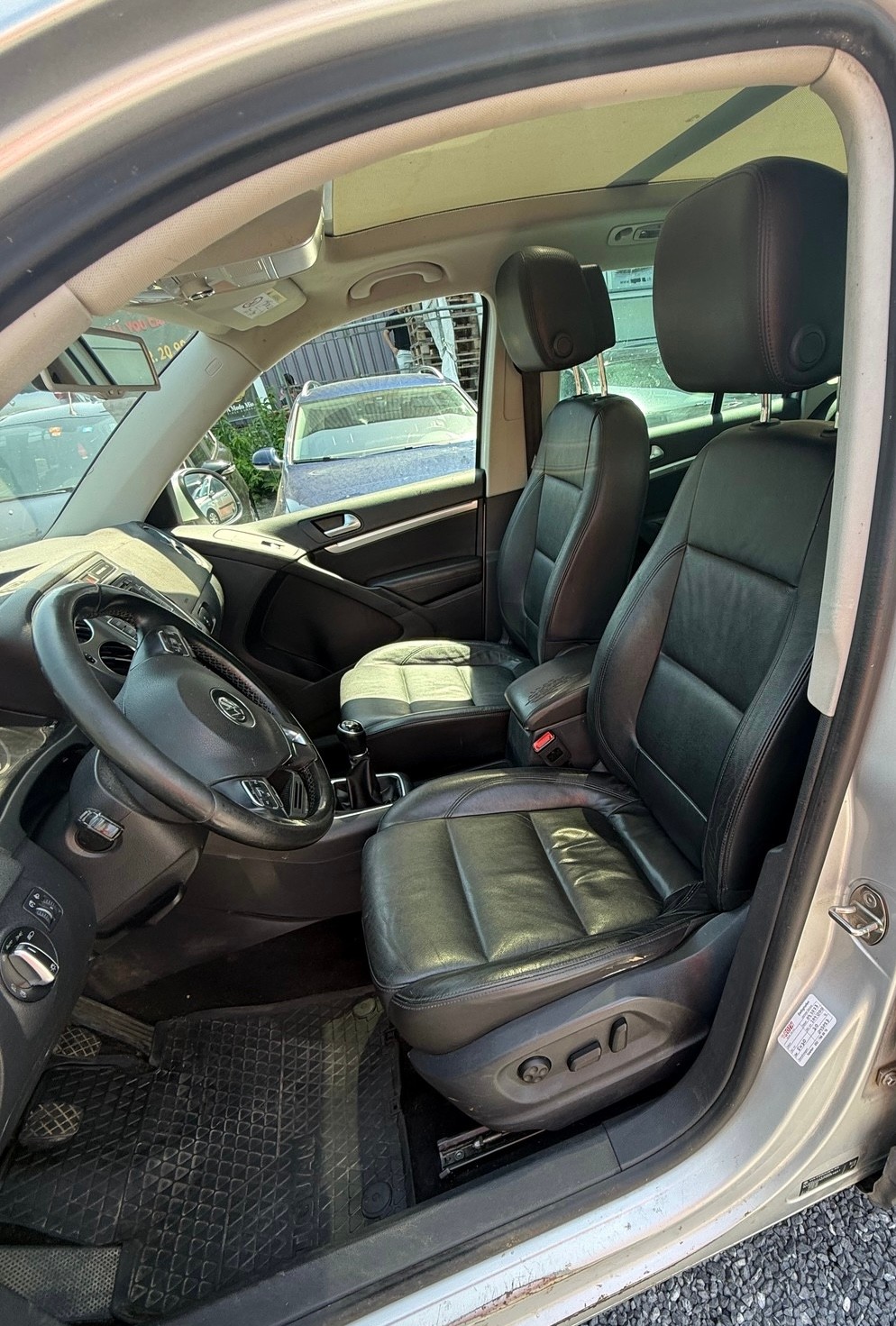 VW Tiguan 2.0 TSI Sport&Style 4Motion-image-10