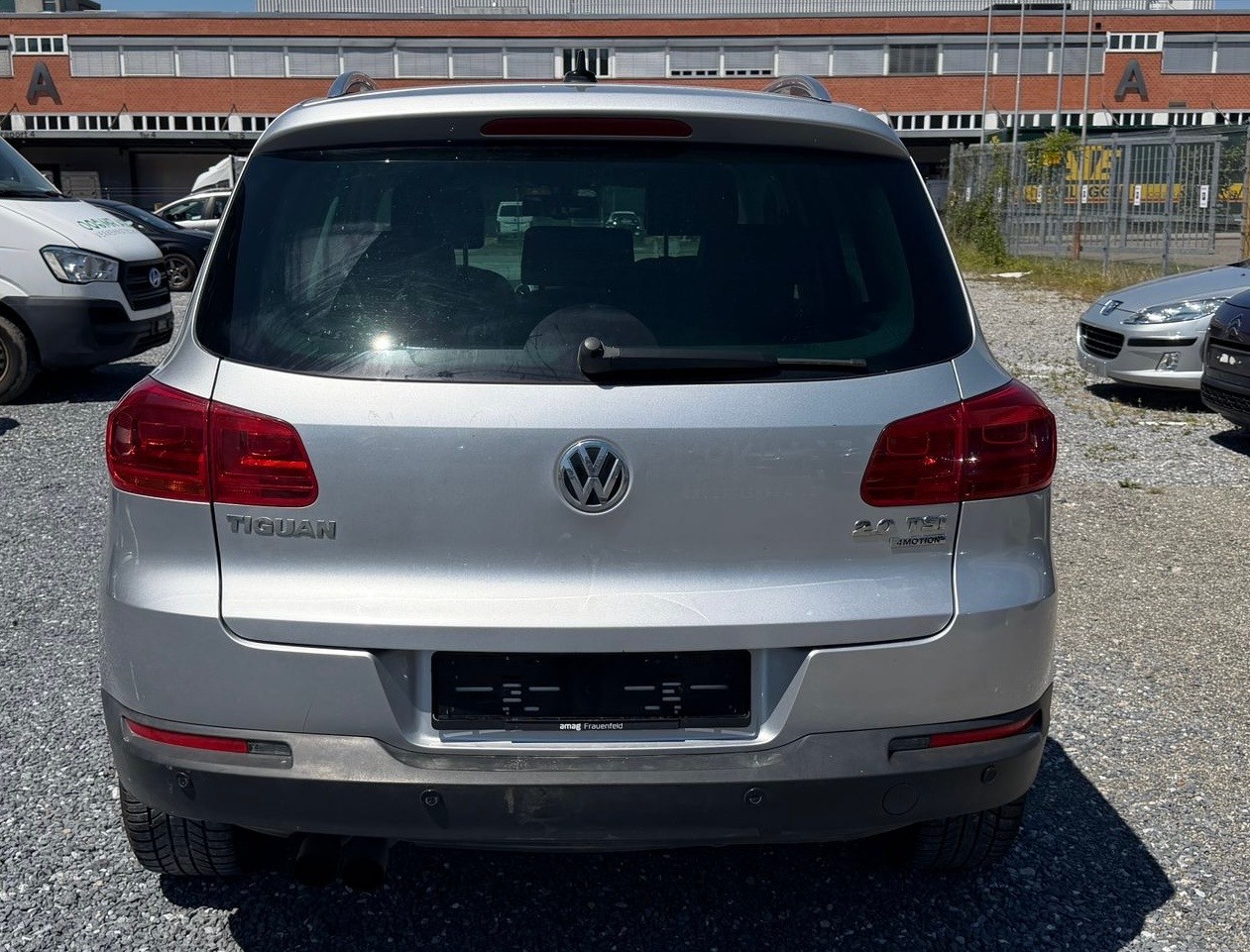VW Tiguan 2.0 TSI Sport&Style 4Motion-image-1