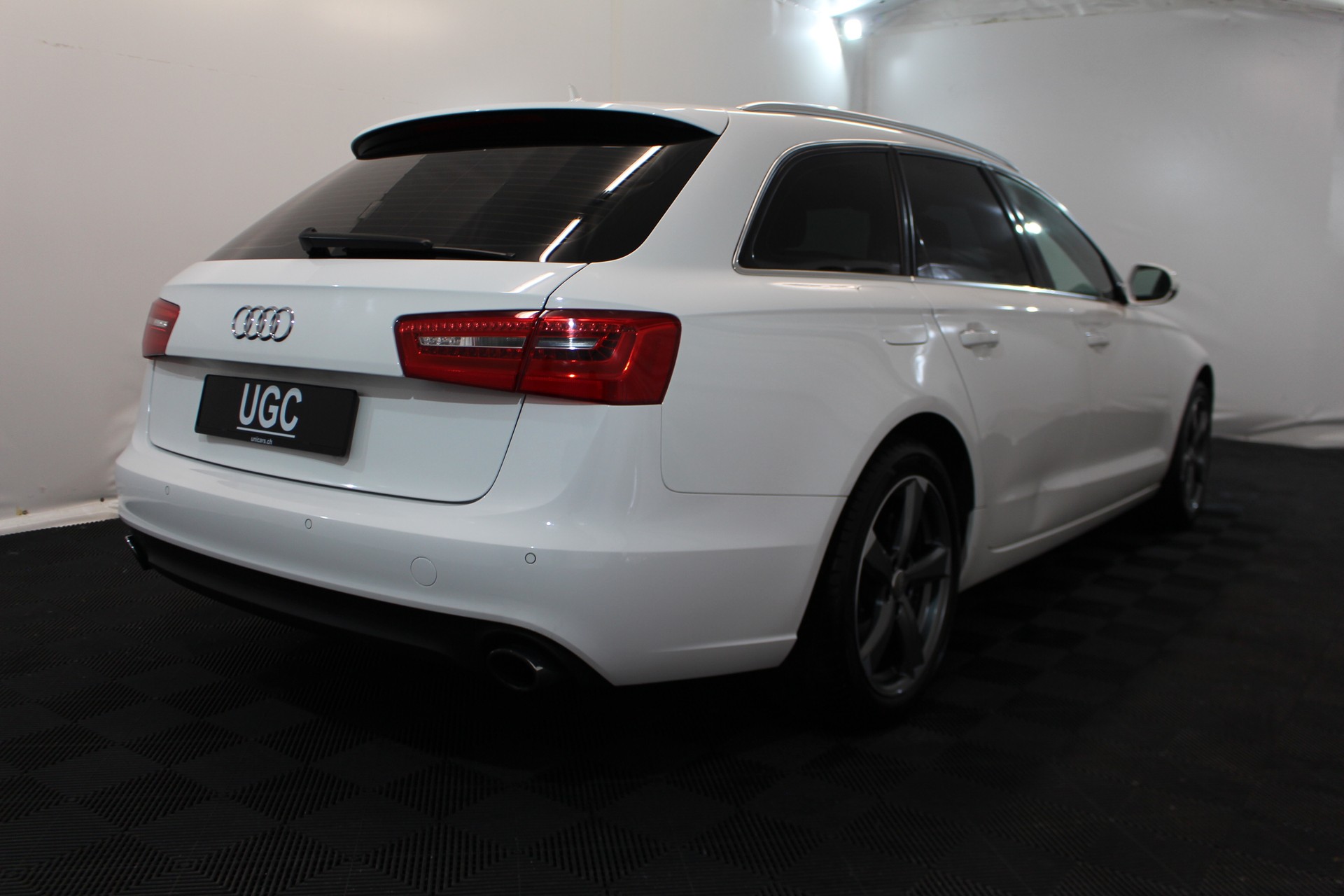 AUDI A6 Avant 2.0 TFSI M-Tronic-image-5