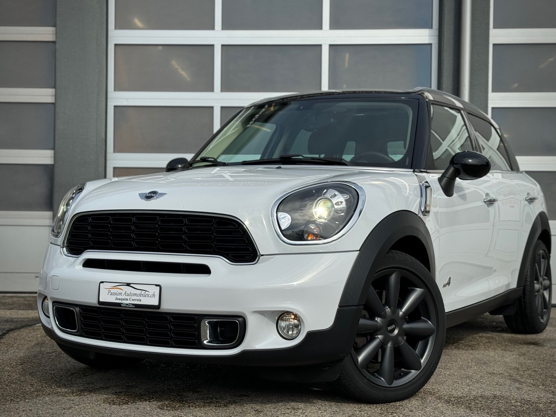 MINI Countryman Cooper S ALL4 Steptronic Snowhill - Véhicule Suisse (CH)-image-0