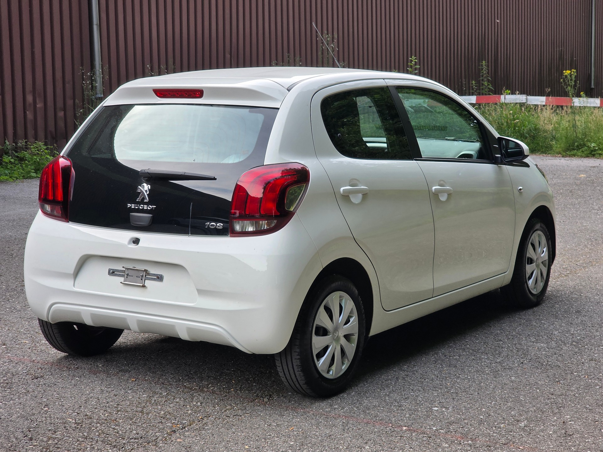 PEUGEOT 108 1.0 VTi Active-image-3