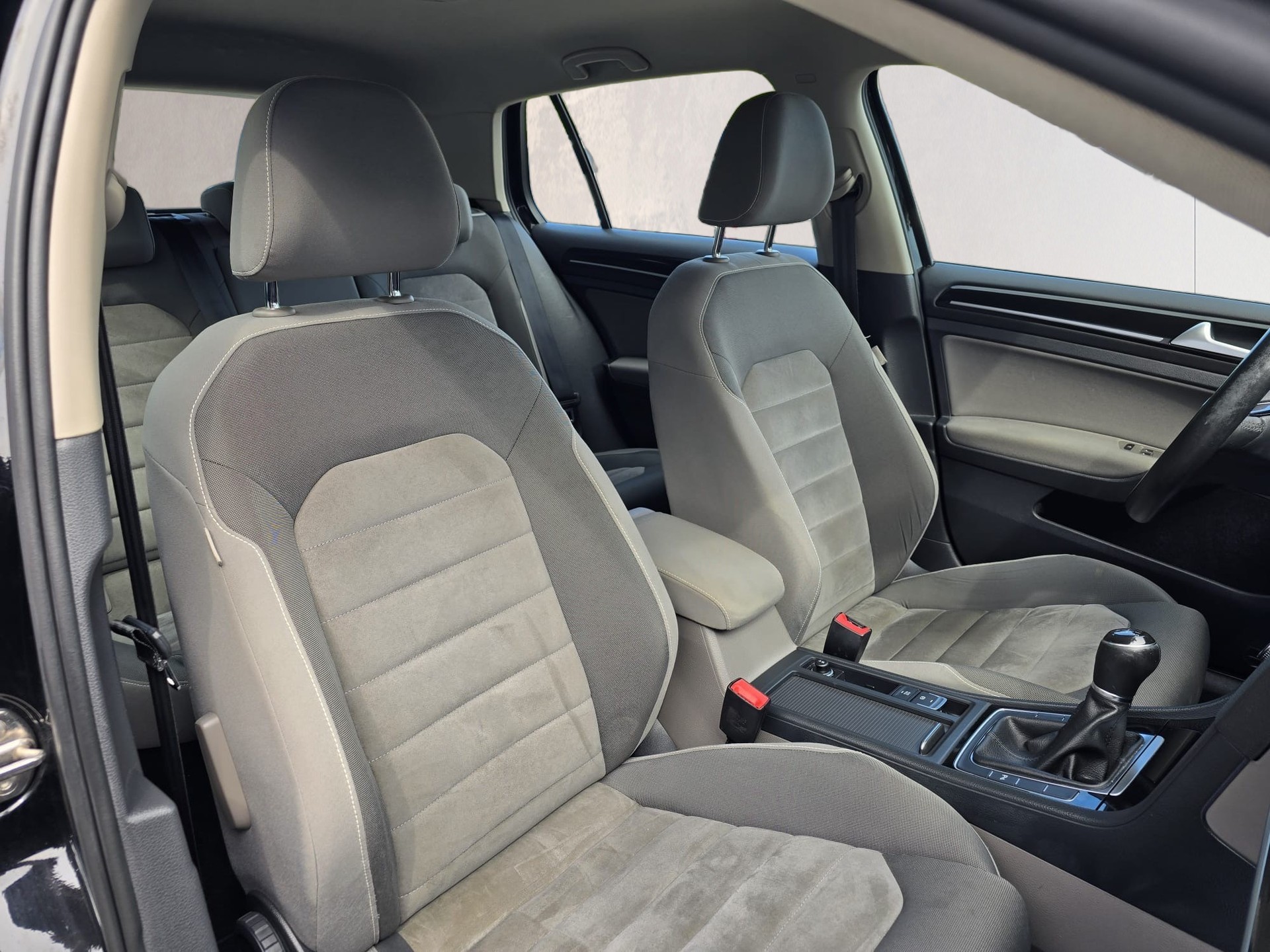 VW Golf 1.4 TSI Comfortline-image-12