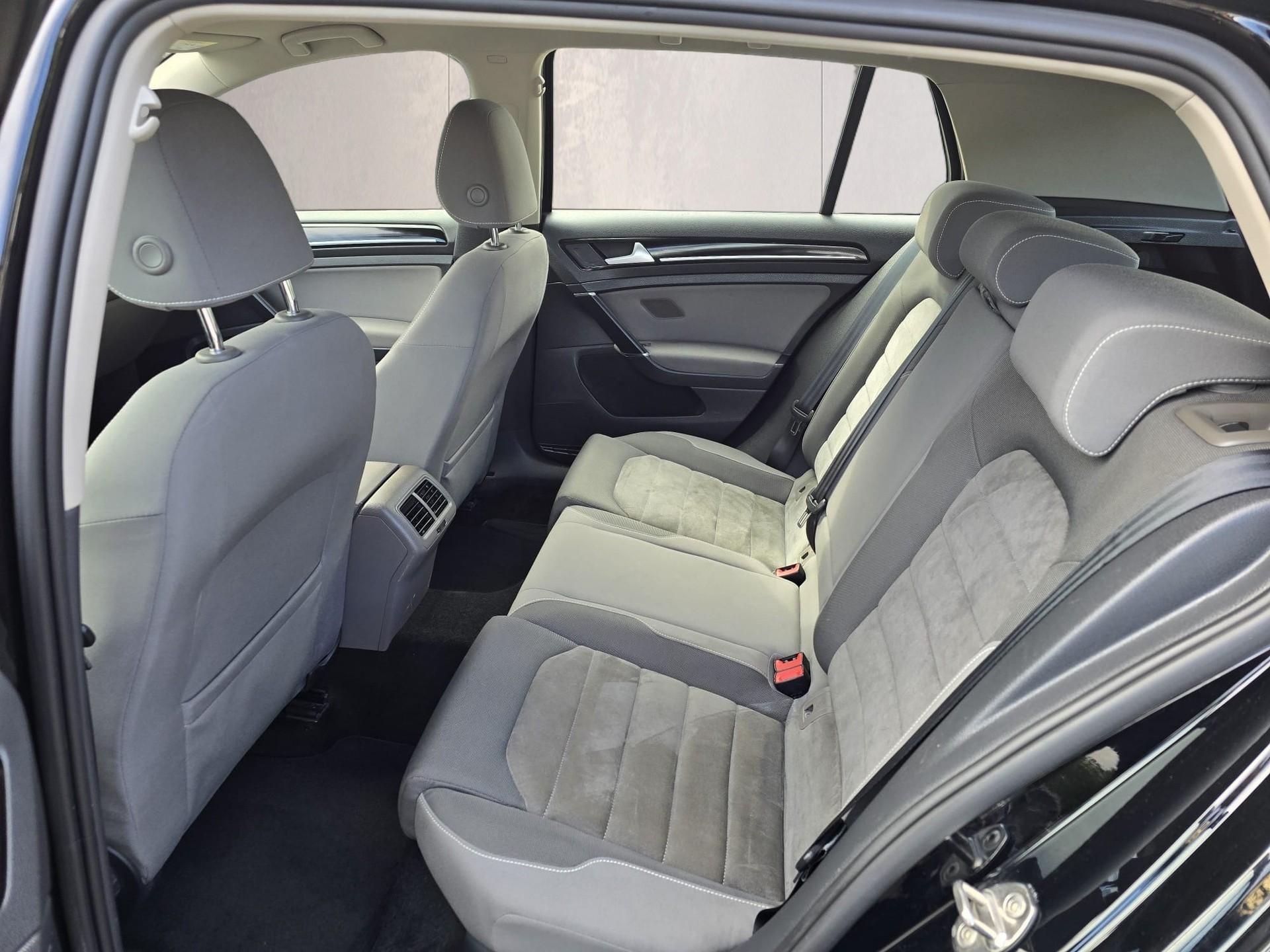 VW Golf 1.4 TSI Comfortline-image-15