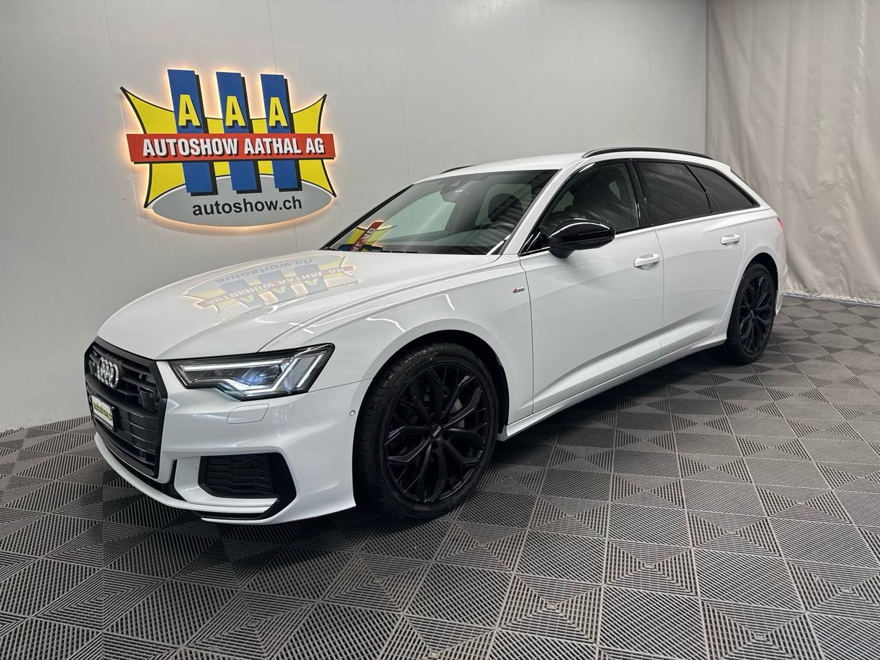 AUDI A6 Avant 45 TFSI S line S-tronic quattro
