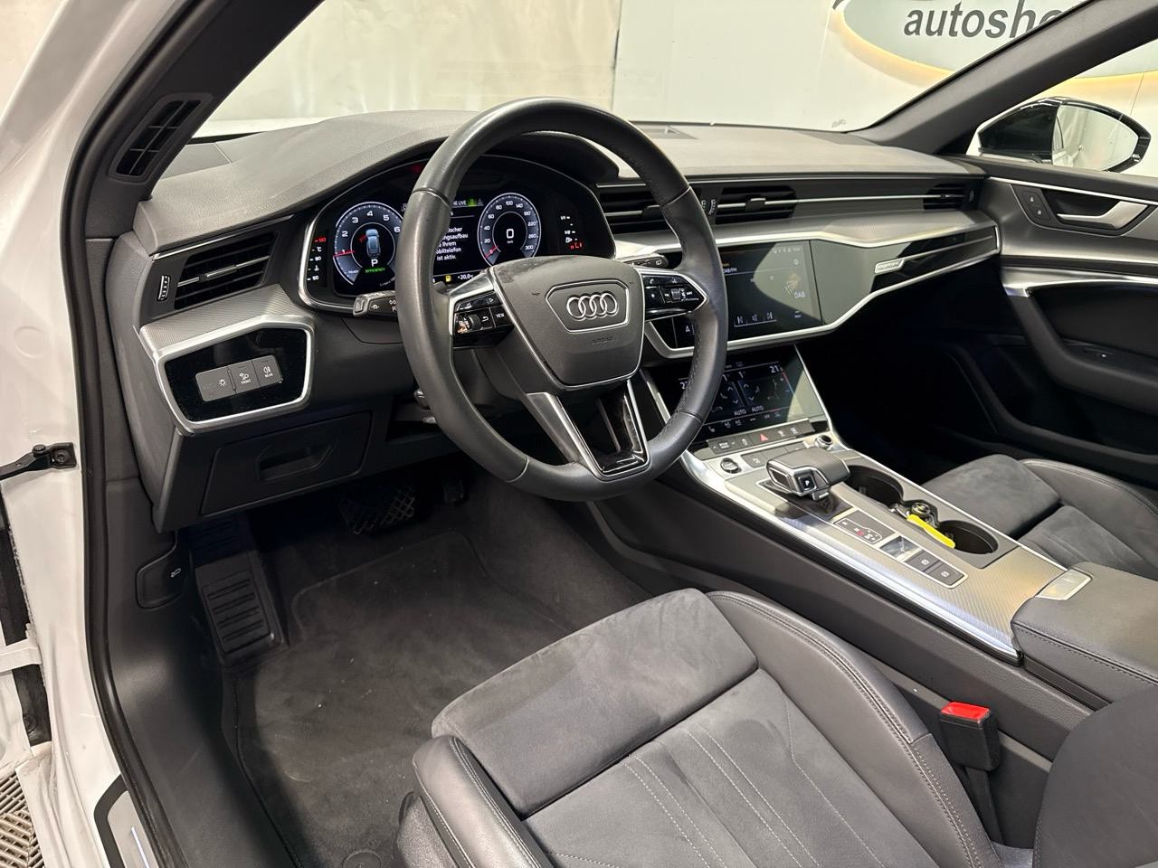 AUDI A6 Avant 45 TFSI S line S-tronic quattro-showroom-element-2