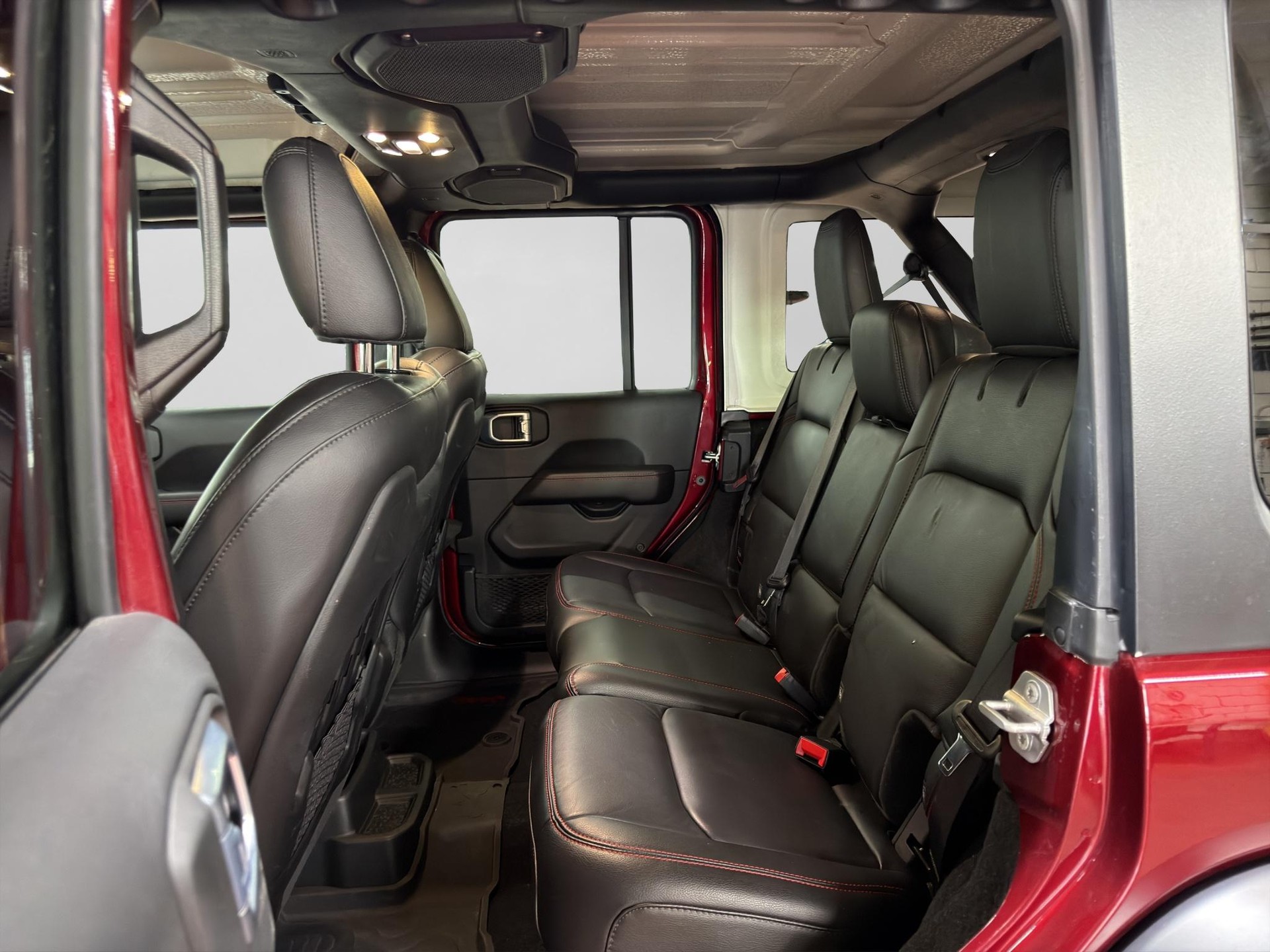 JEEP Wrangler 2.0 Turbo Rubicon Unlimited-image-6