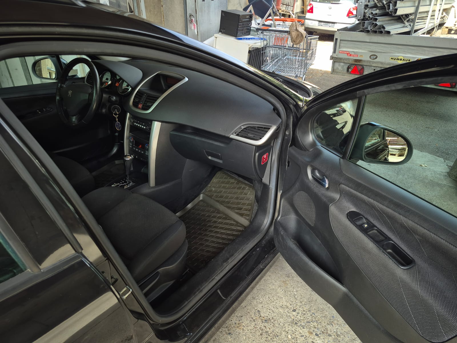 PEUGEOT 207 SW 1.6 16V Trendy Automatic-image-9
