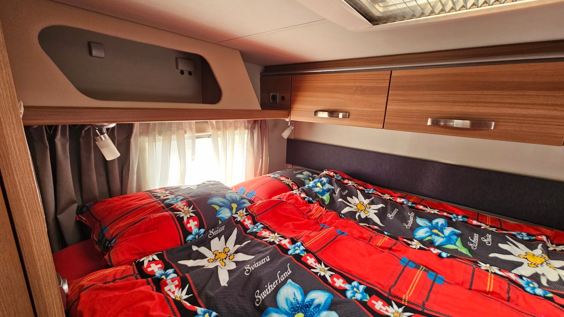 WEINSBERG CaraHome 700 DG-image-15