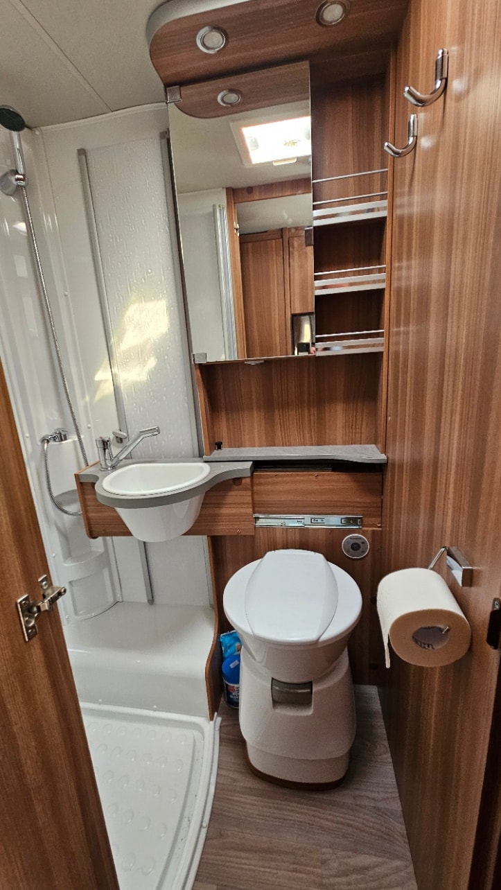 WEINSBERG CaraHome 700 DG-image-17