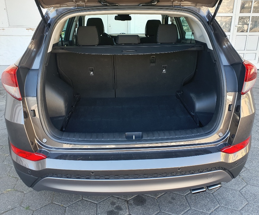 HYUNDAI Tucson 1.6 TGDI Plena 4WD Automatic-image-4