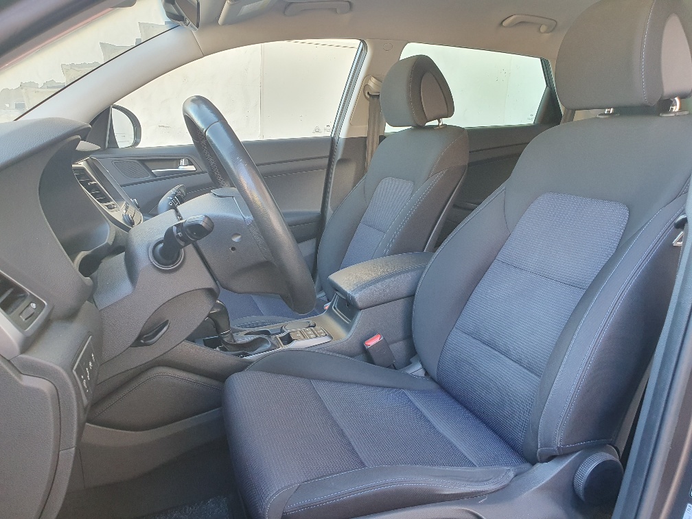 HYUNDAI Tucson 1.6 TGDI Plena 4WD Automatic-image-10