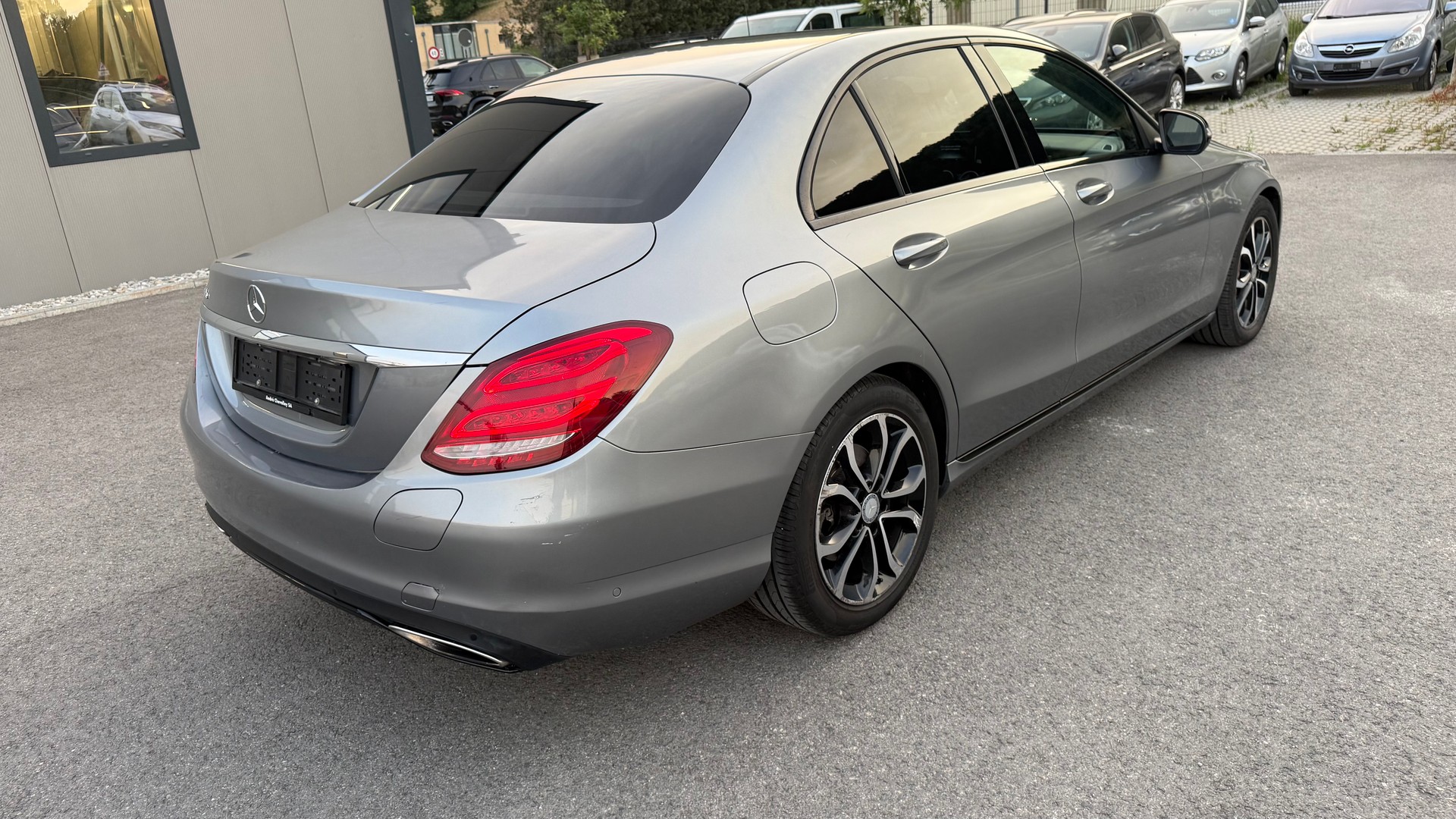 MERCEDES-BENZ C 350 e Avantgarde 7G-Tronic-image-6