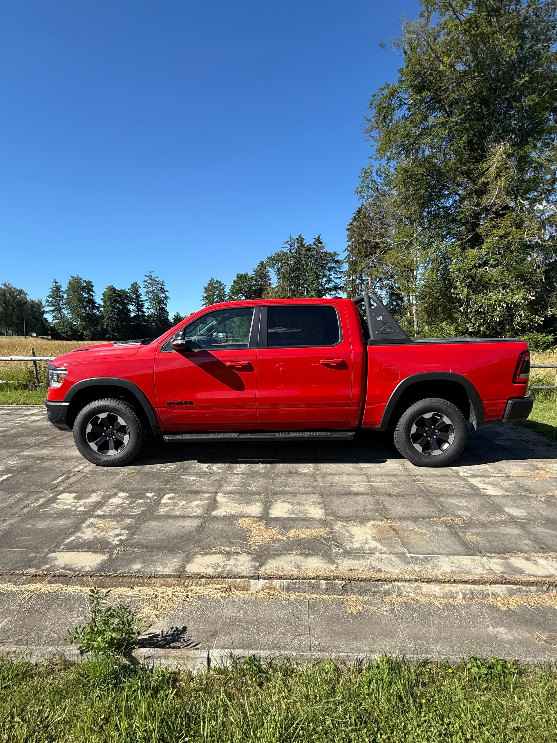 DODGE DODGE RAM 1500-image-4