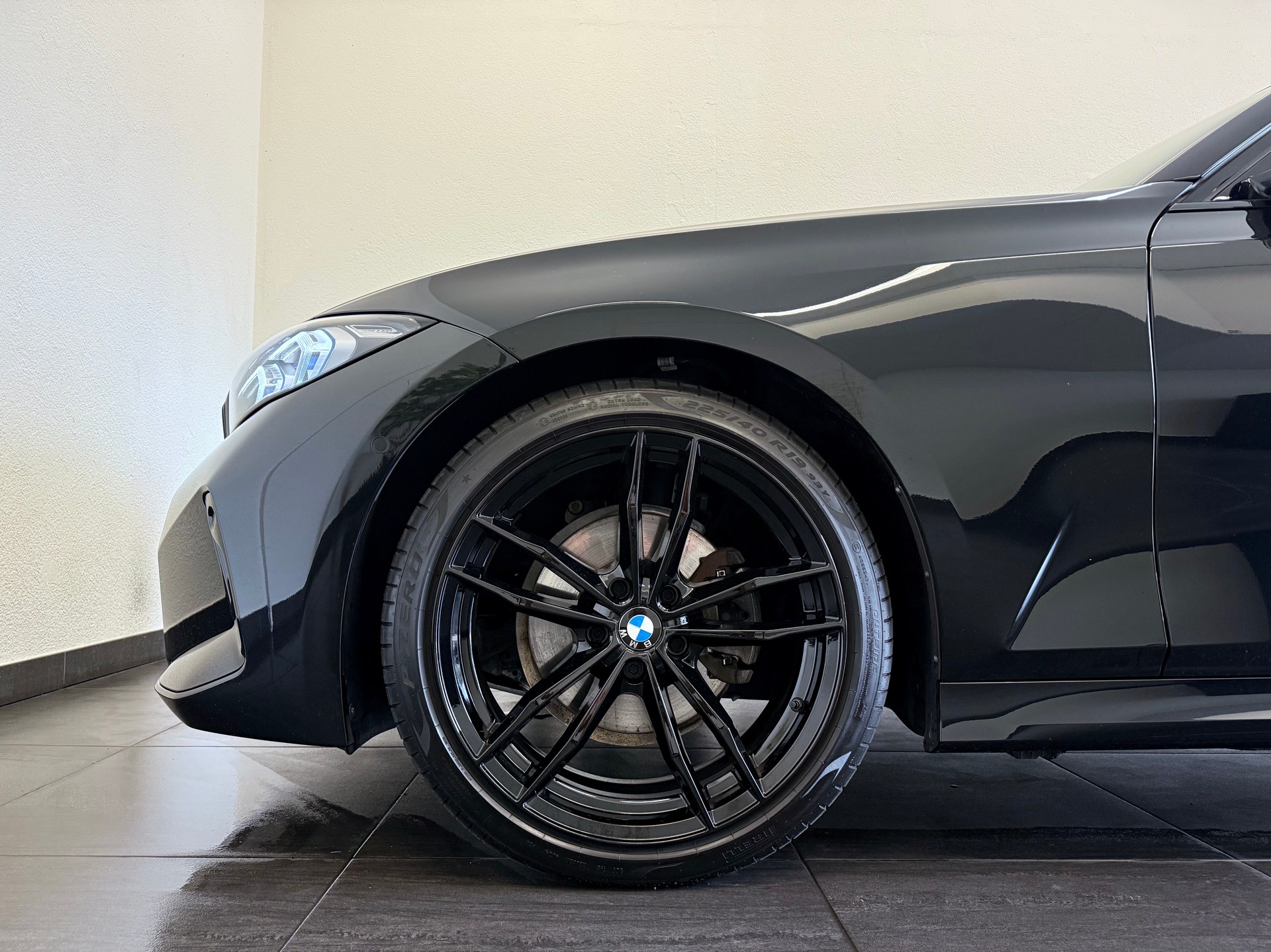 BMW 320d xDrive 48V Steptronic M Sport-image-8