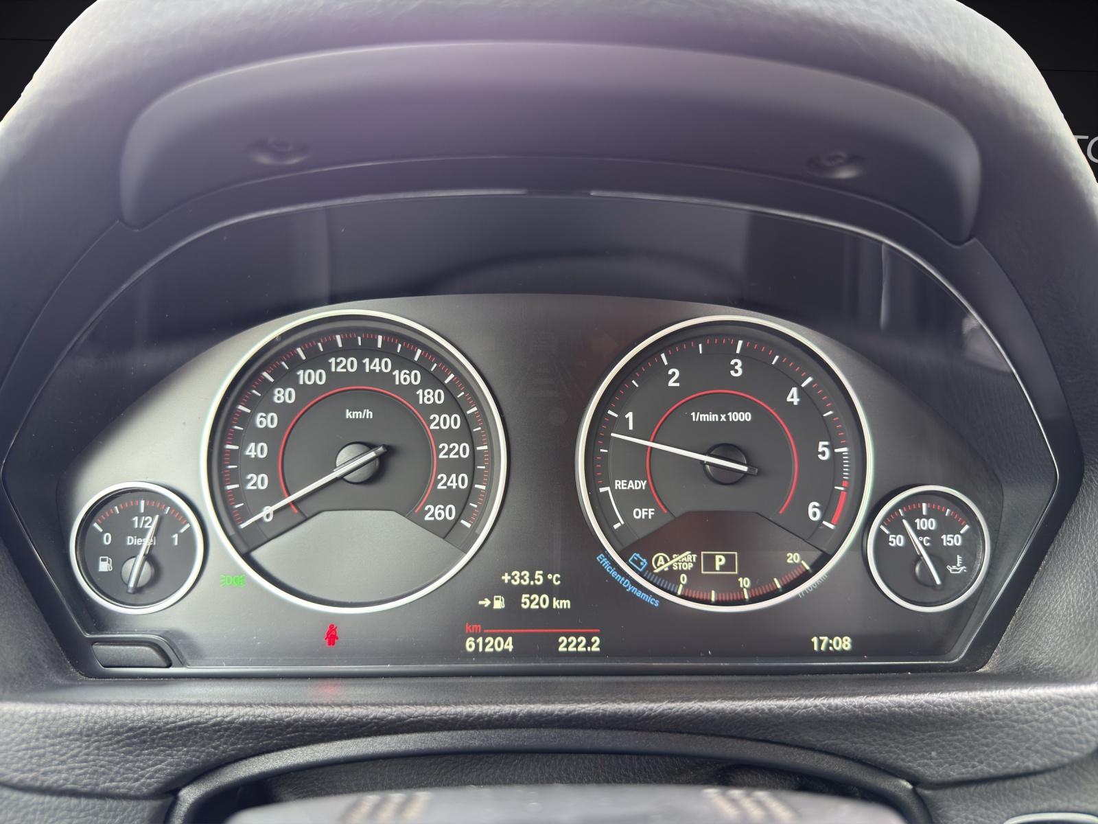 BMW 435d xDrive Cabrio-image-15