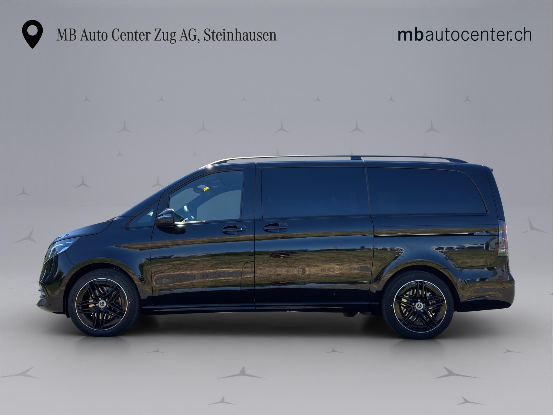 MERCEDES-BENZ V 300 d Swiss Ed. lang 4matic Van-image-2