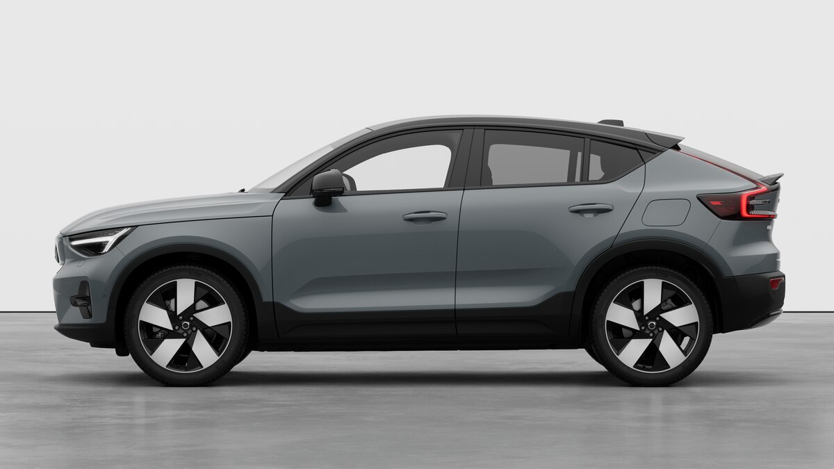 VOLVO EC40 Twin Ultra AWD XCENTRIC-image-2