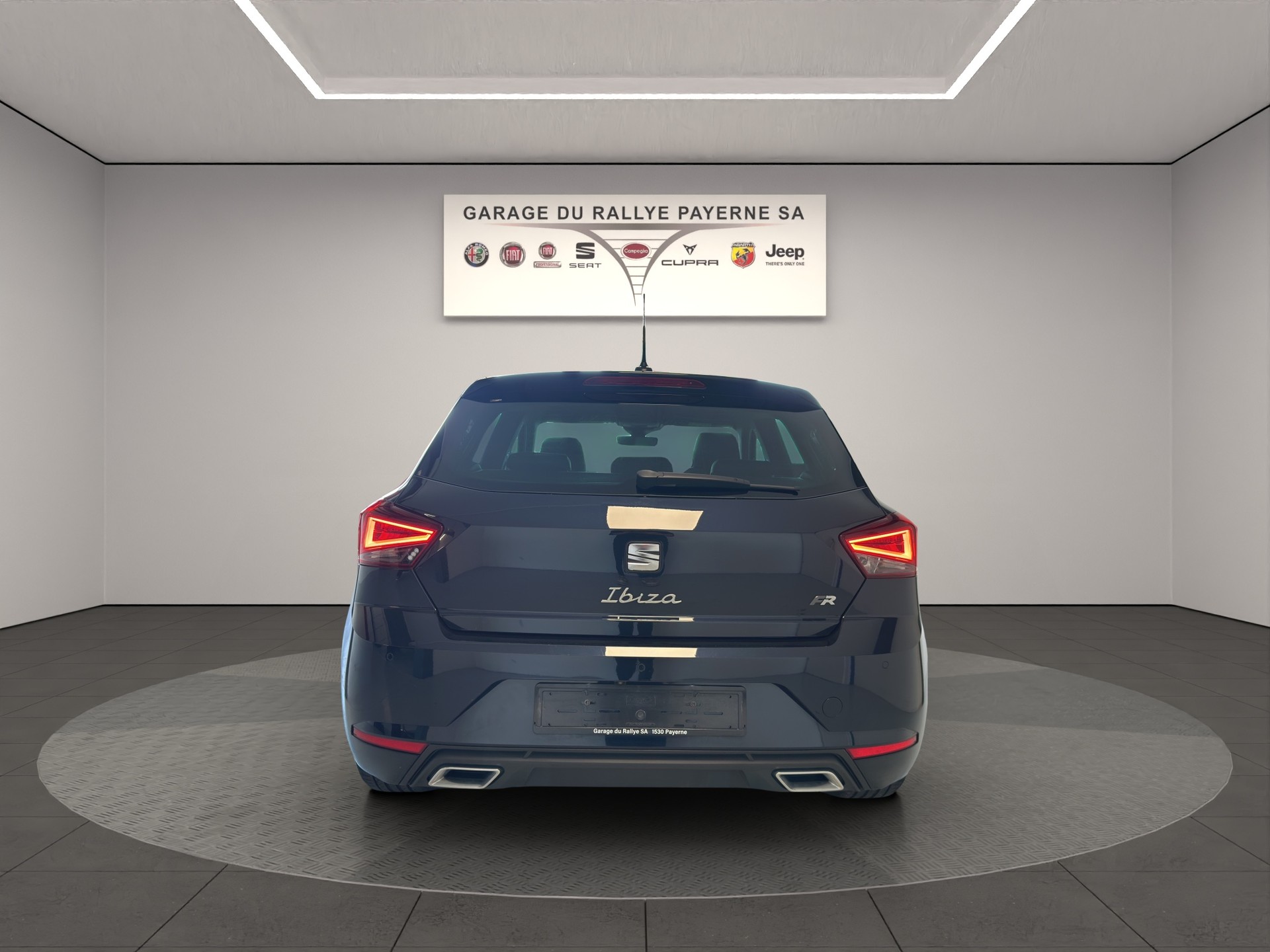 SEAT Ibiza 1.0 EcoTSI Hola FR DSG-showroom-element-3