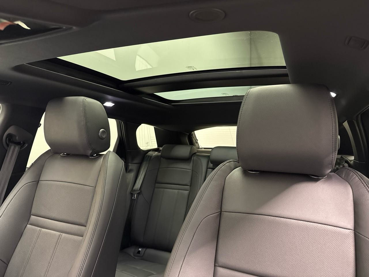 LAND ROVER Range Rover Evoque P 270e Dynamic SE AT9-image-7