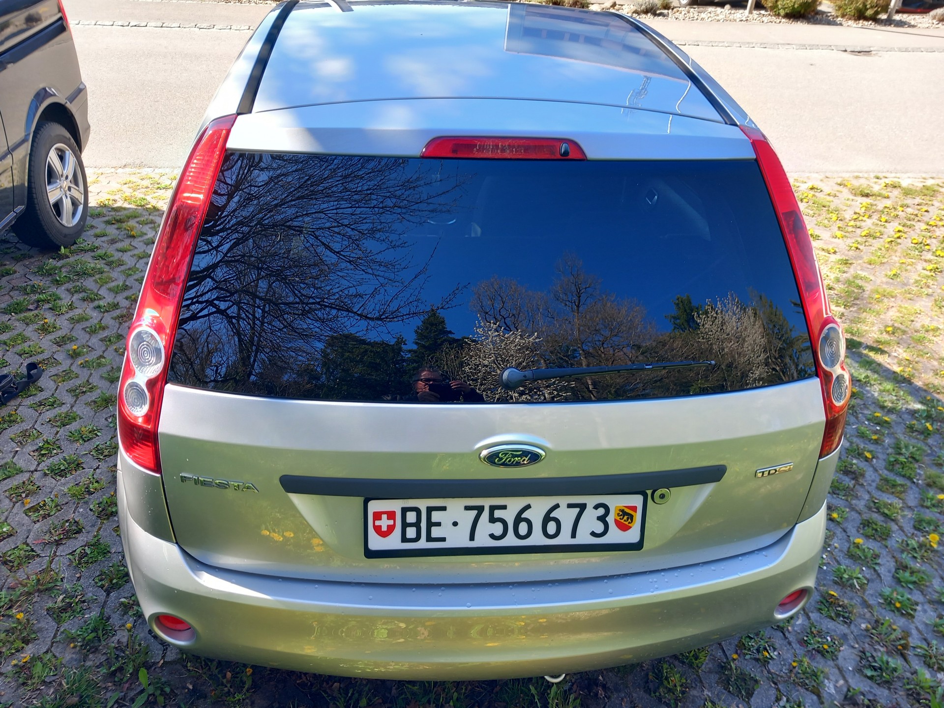 FORD 1.6 TDCi 5-türig-image-4