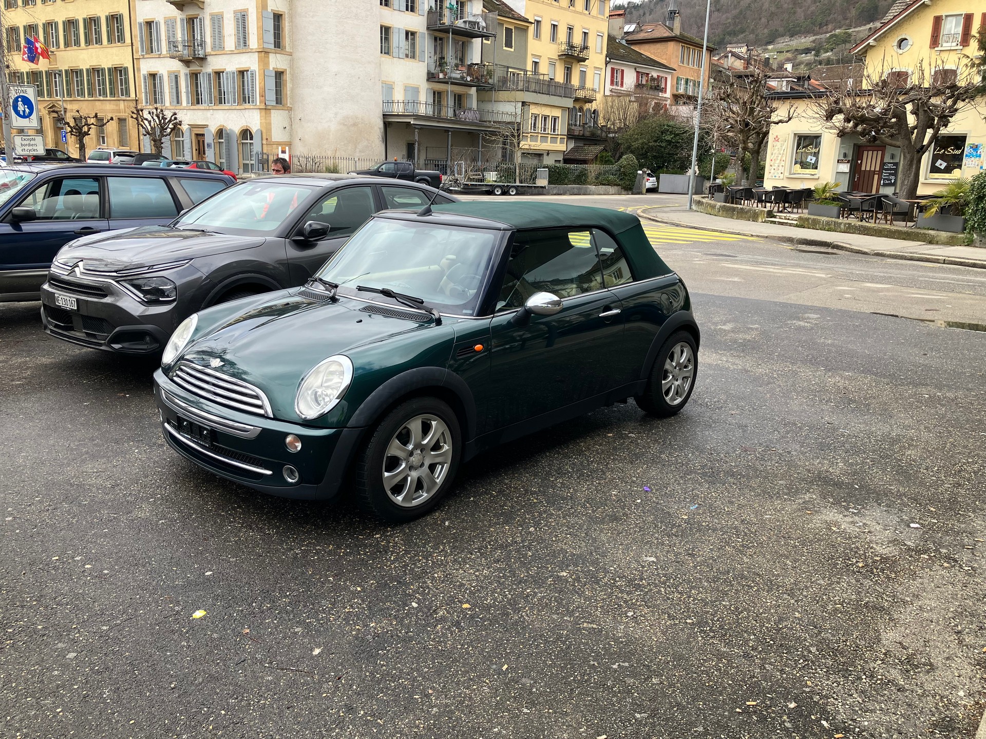 MINI 1.6i Cooper-image-0