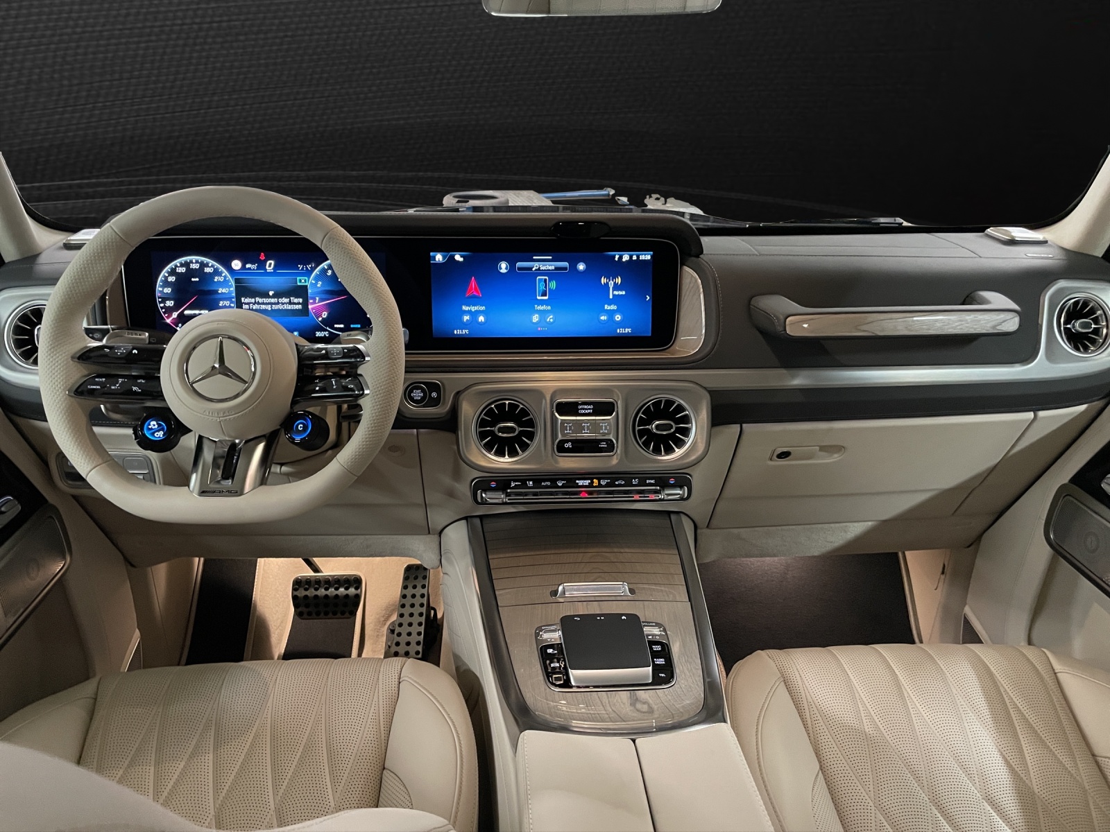 MERCEDES-BENZ G 63 AMG 9G-Tronic-image-11