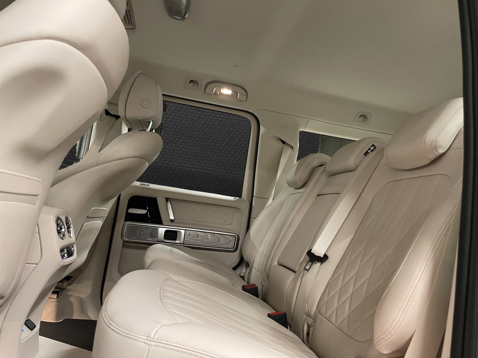 MERCEDES-BENZ G 63 AMG 9G-Tronic-image-10