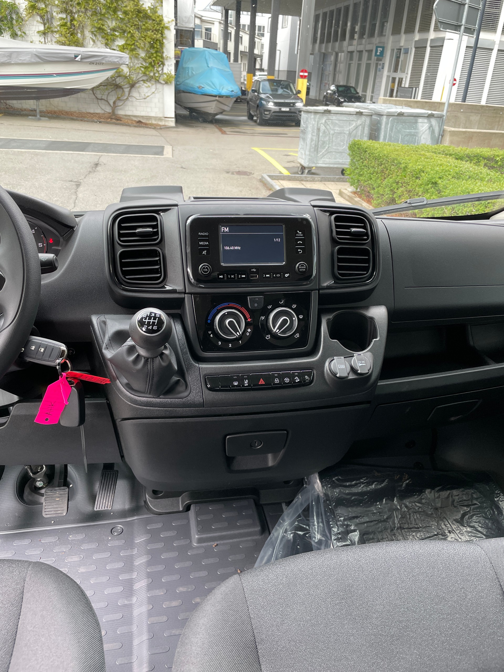 TOYOTA Proace MAX 2.2D DK Chassis mit Pritsche HD Active 3,5t L3H1 mit AHK-image-16