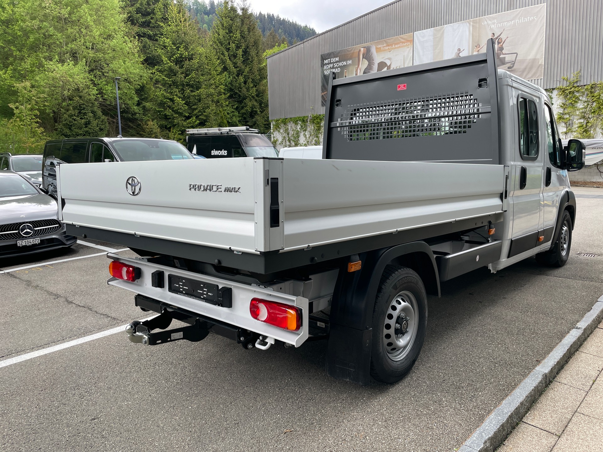 TOYOTA Proace MAX 2.2D DK Chassis mit Pritsche HD Active 3,5t L3H1 mit AHK-image-5