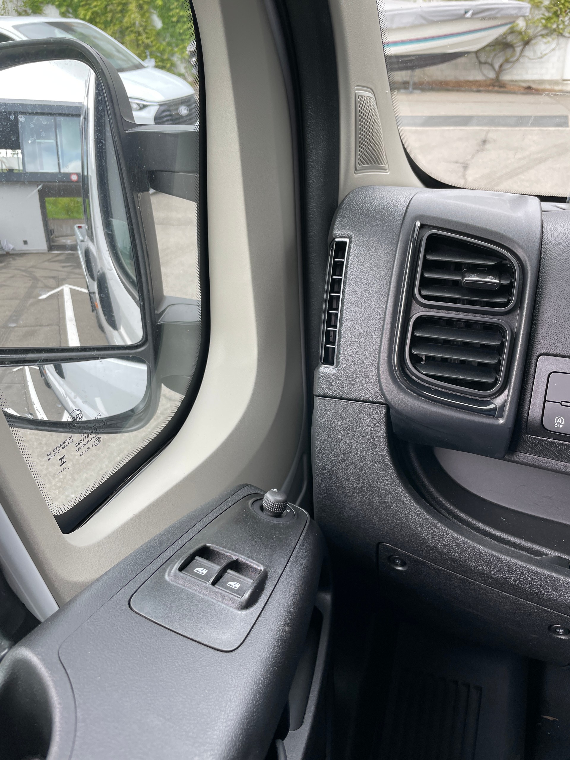 TOYOTA Proace MAX 2.2D DK Chassis mit Pritsche HD Active 3,5t L3H1 mit AHK-image-17