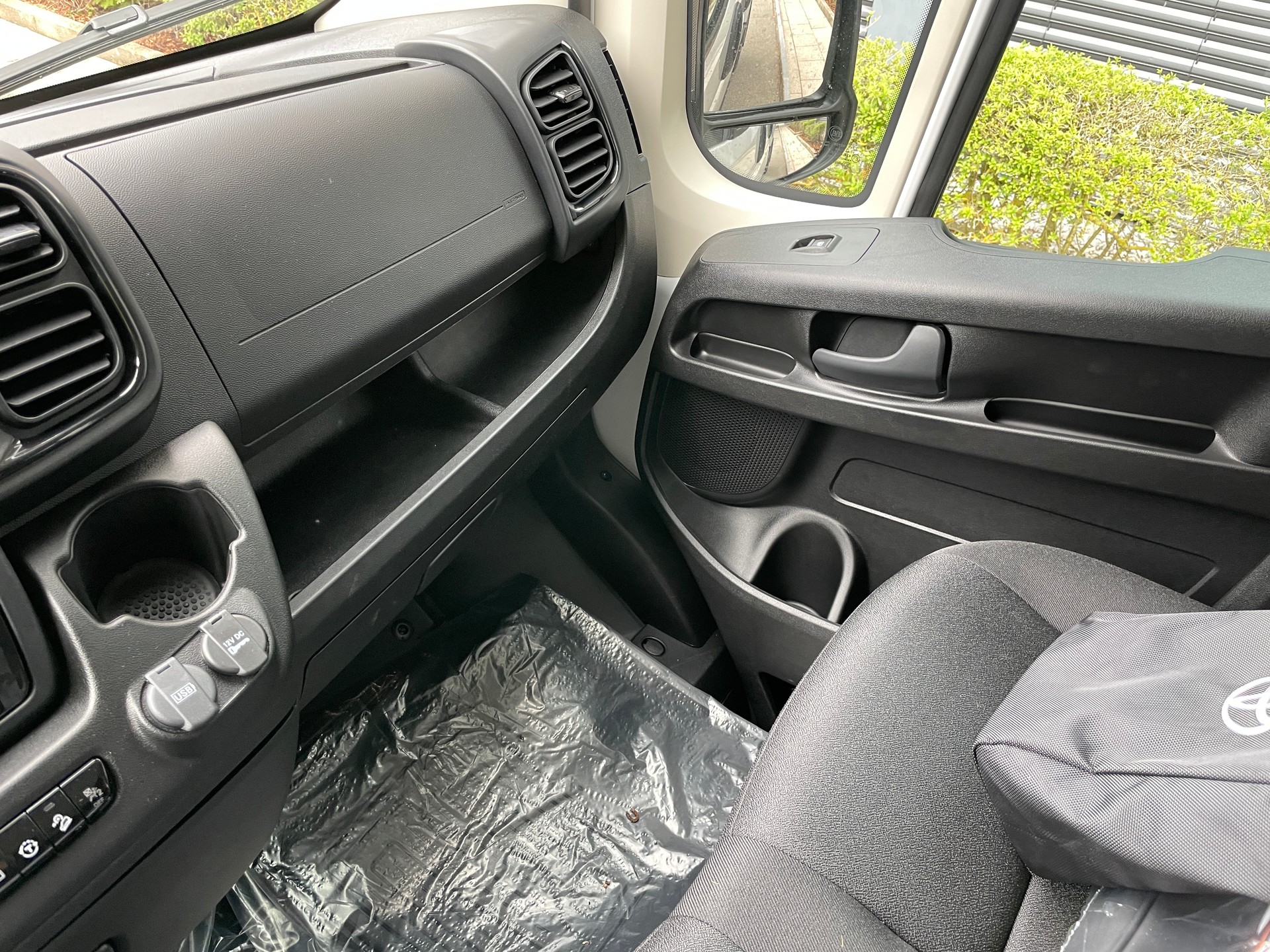 TOYOTA Proace MAX 2.2D DK Chassis mit Pritsche HD Active 3,5t L3H1 mit AHK-image-19