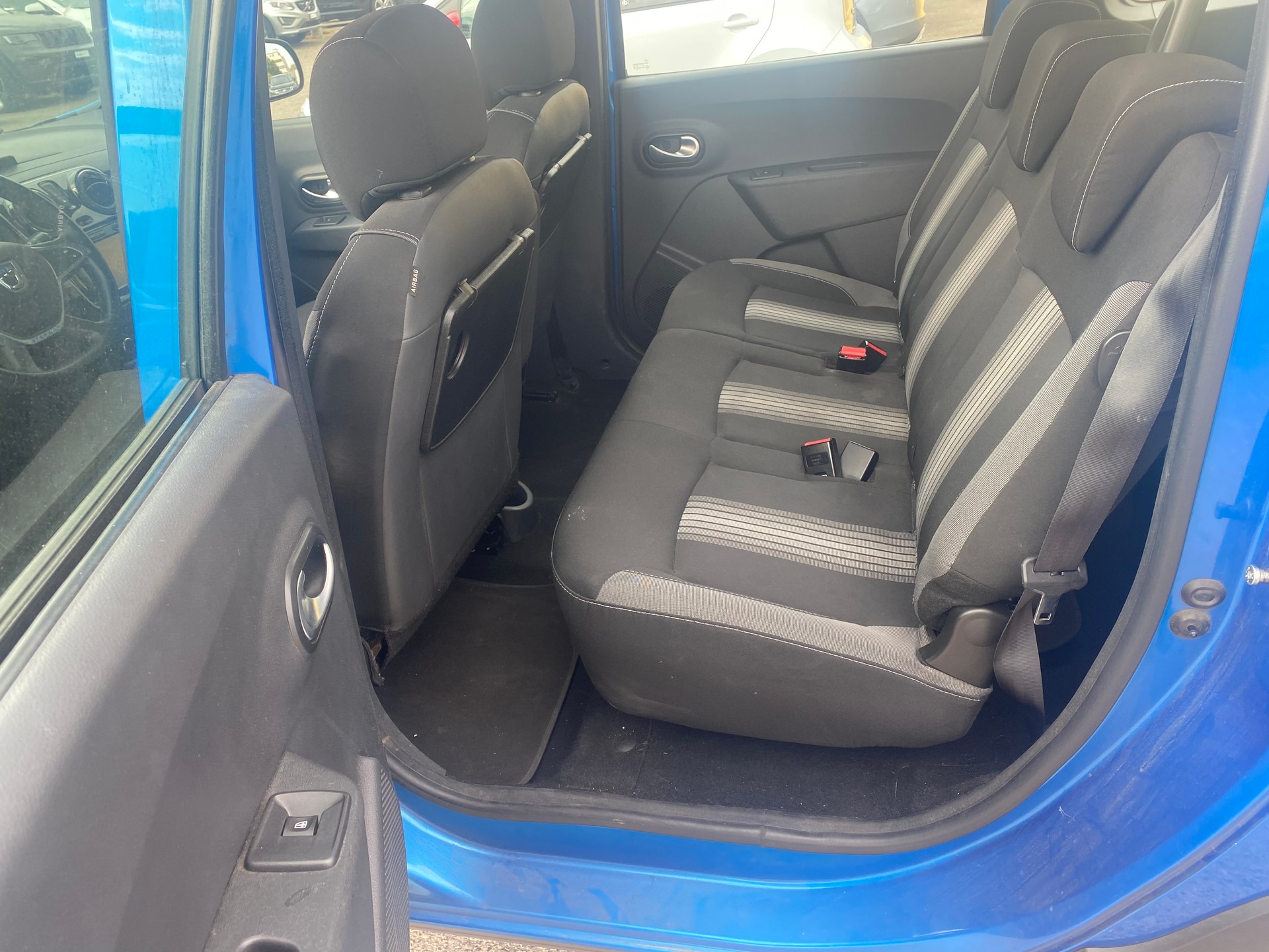 DACIA Lodgy 1.2 Turbo Ambiance 7PL-image-8
