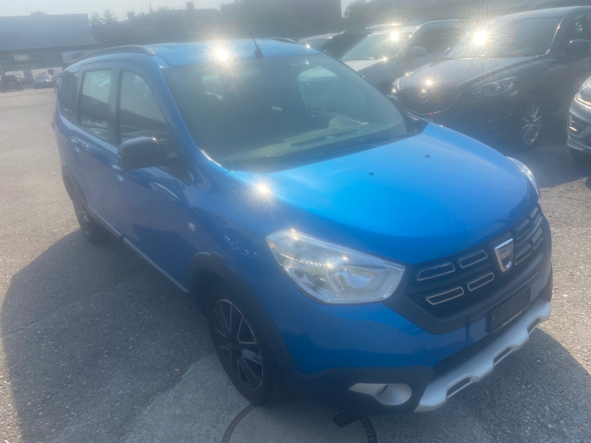 DACIA Lodgy 1.2 Turbo Ambiance 7PL-image-2