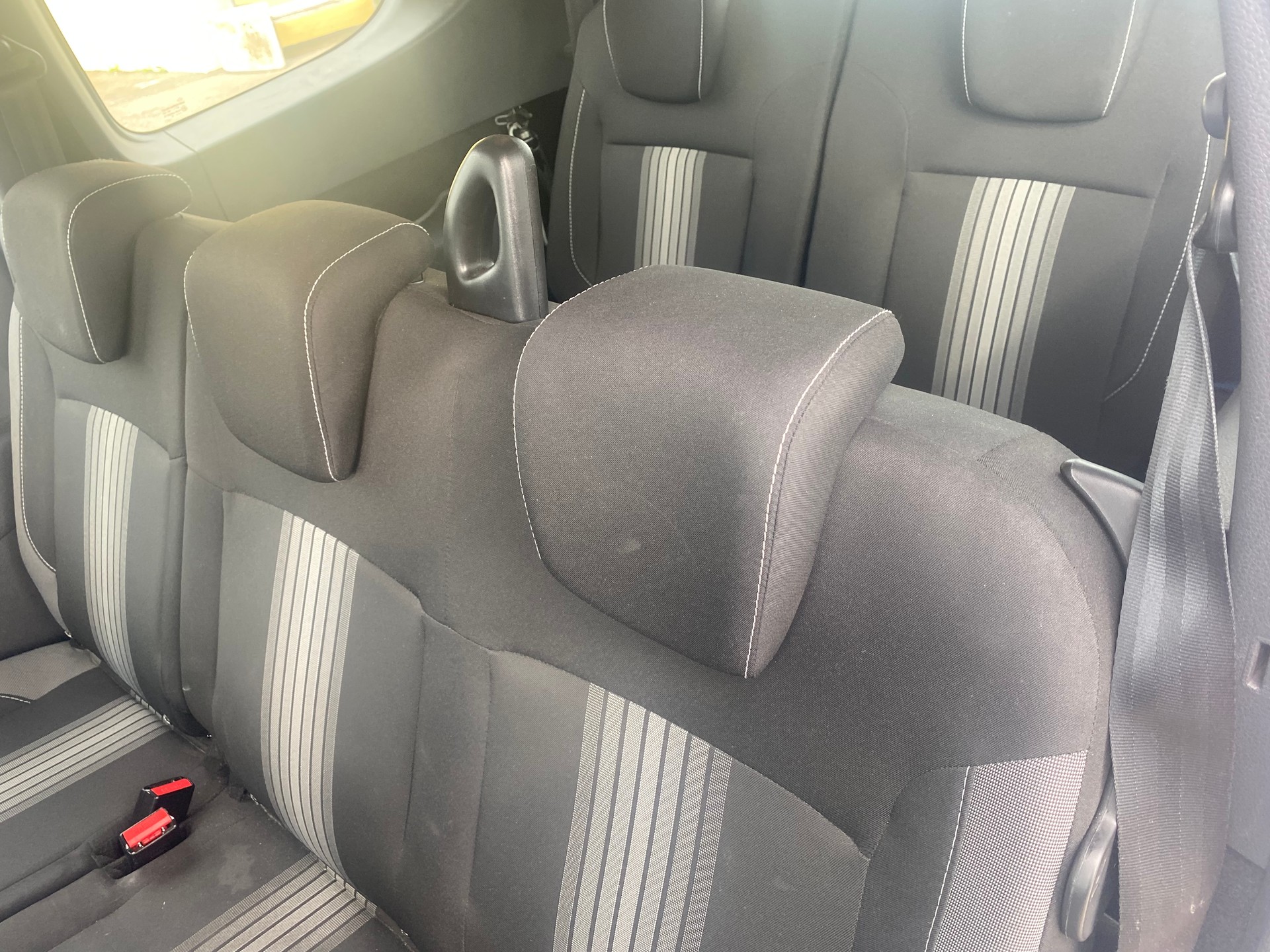DACIA Lodgy 1.2 Turbo Ambiance 7PL-image-9