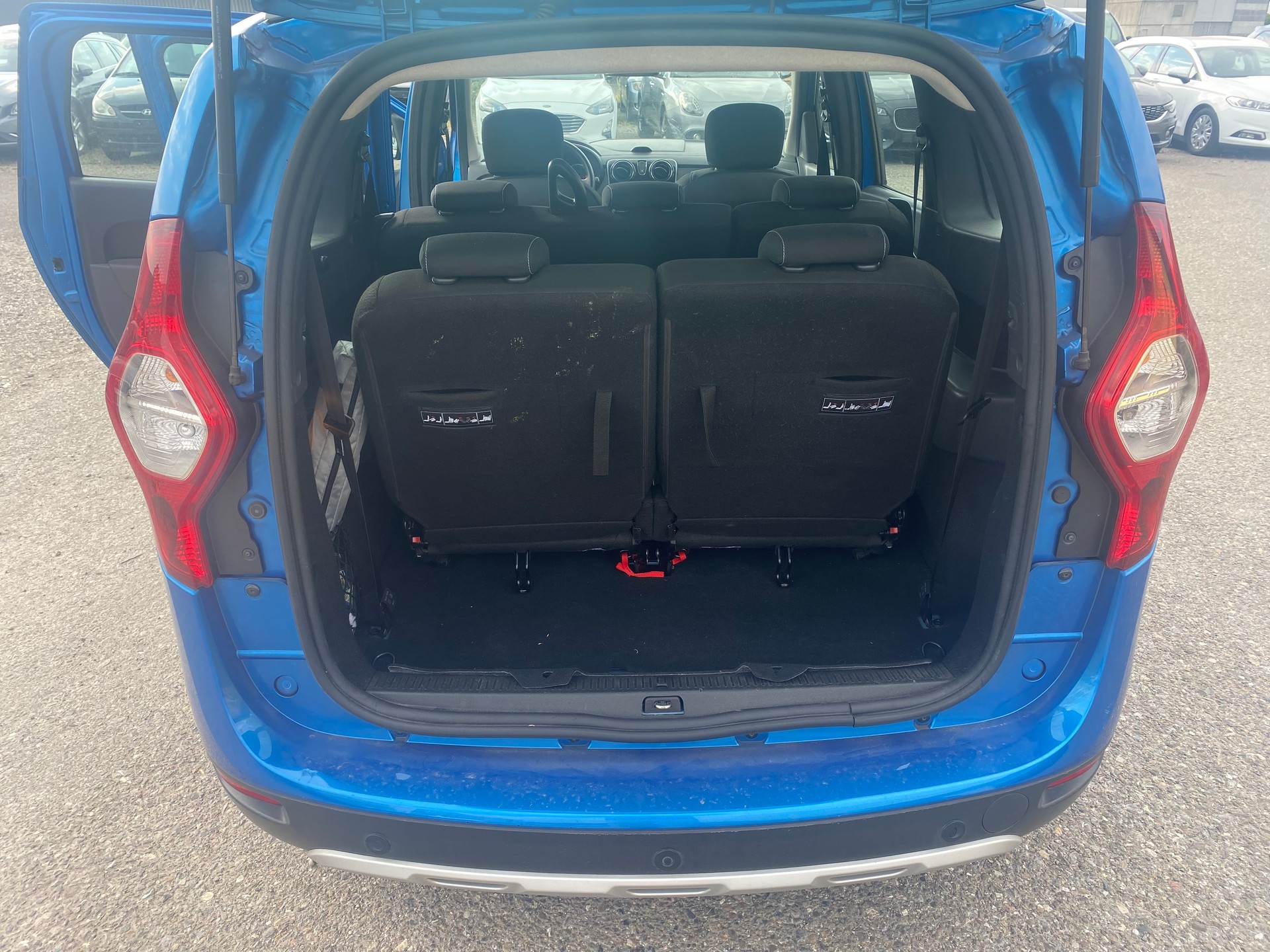 DACIA Lodgy 1.2 Turbo Ambiance 7PL-image-11
