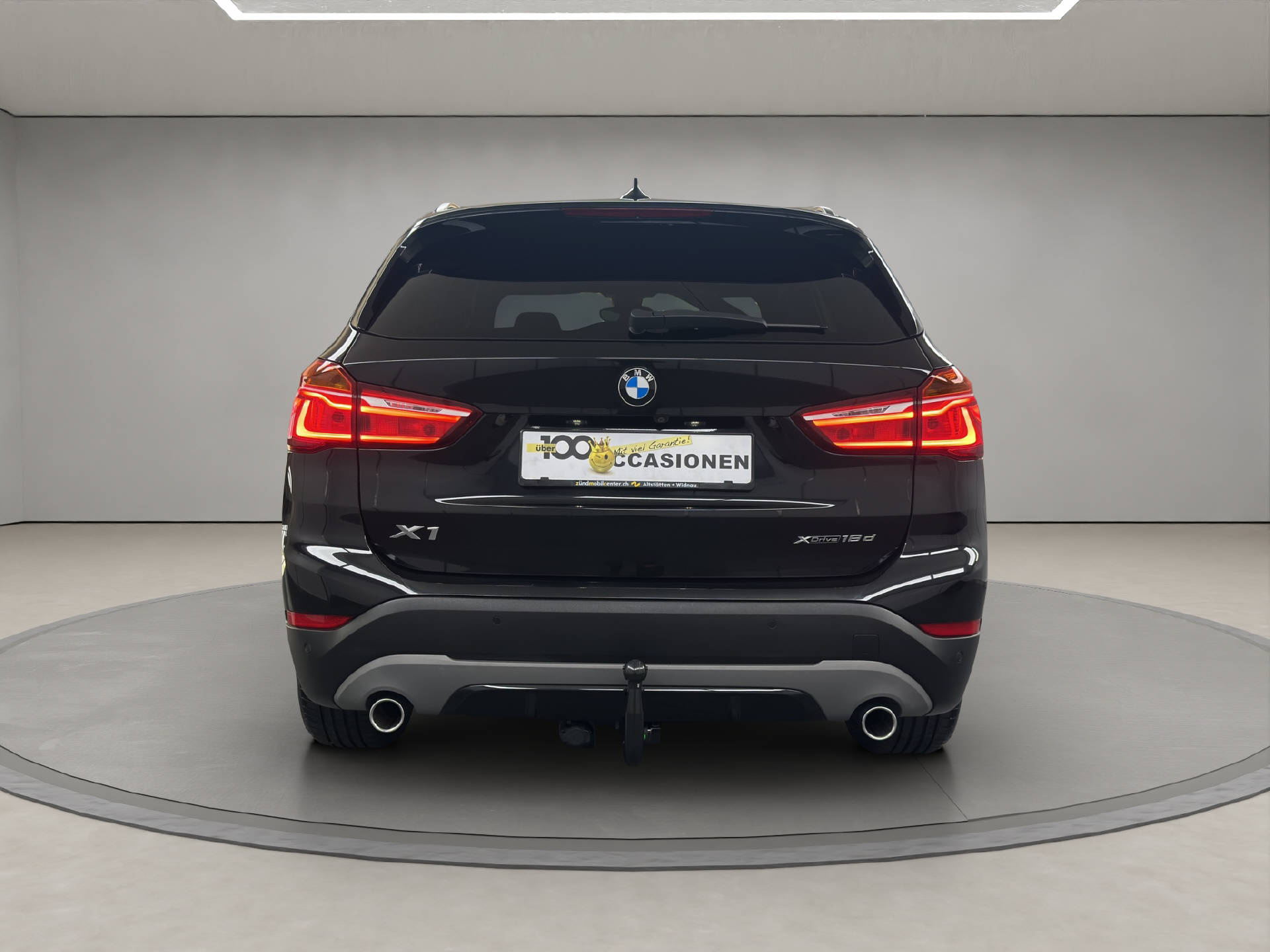 BMW X1 18d xDrive-image-3