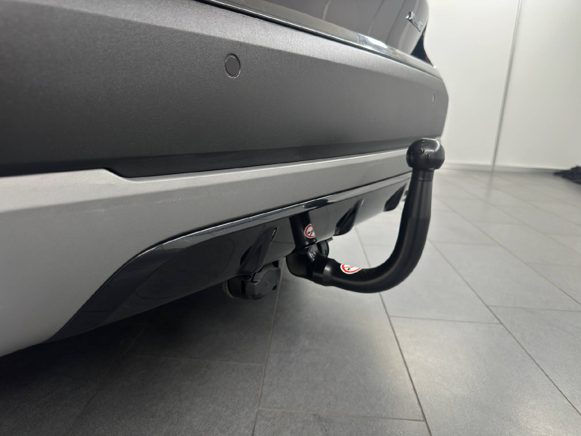 BMW X1 18d xDrive-image-15
