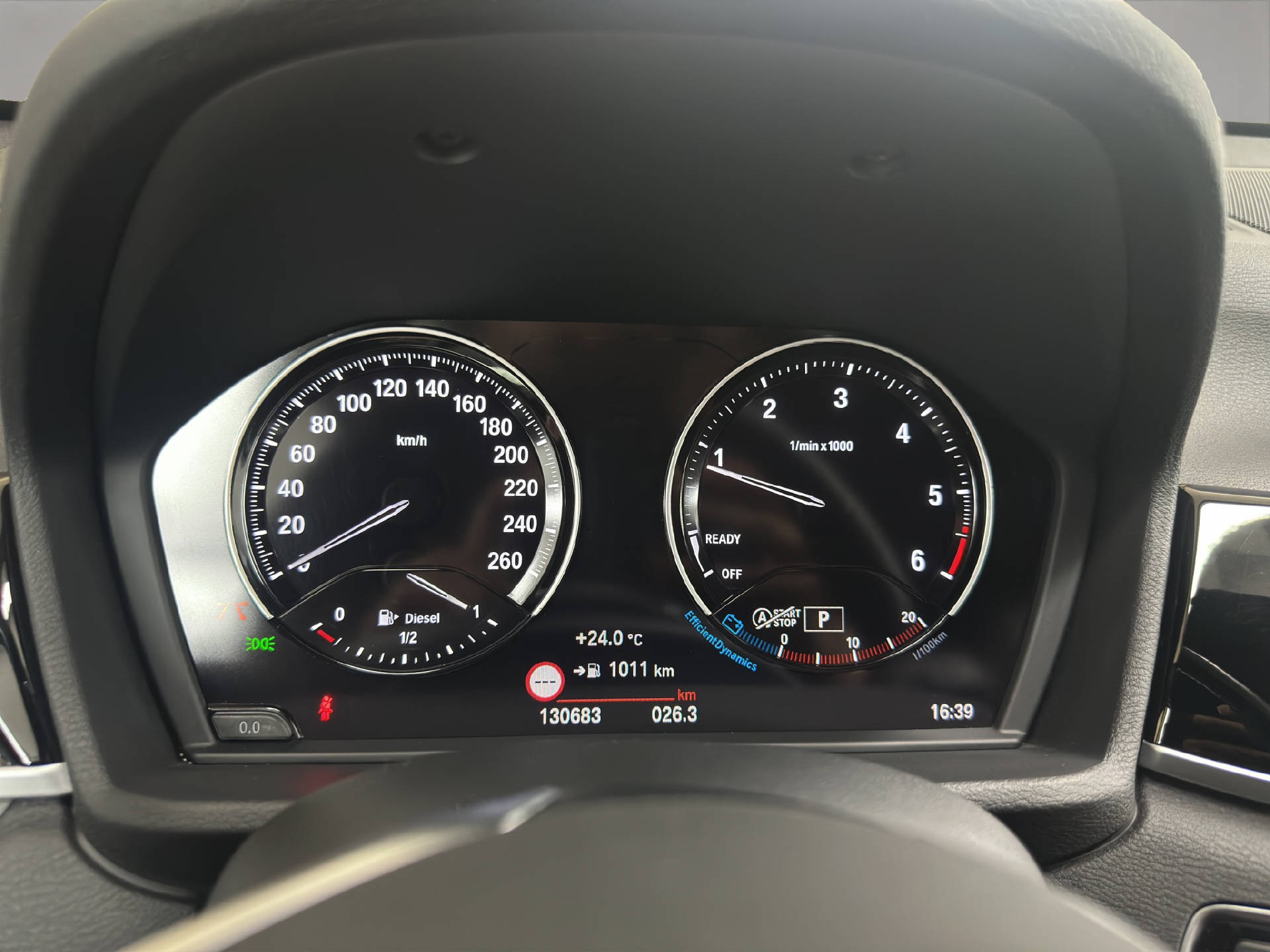 BMW X1 18d xDrive-image-7