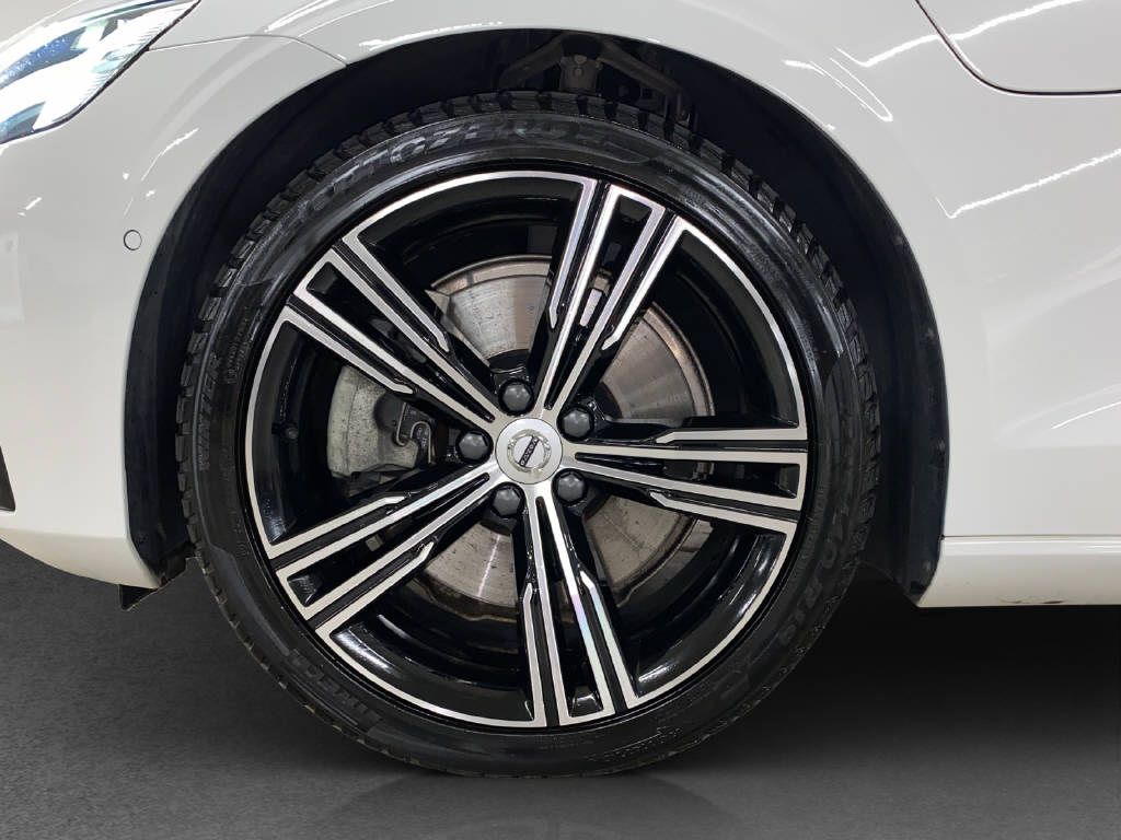 VOLVO V60 2.0 T6 TE R-Design eAWD-image-14