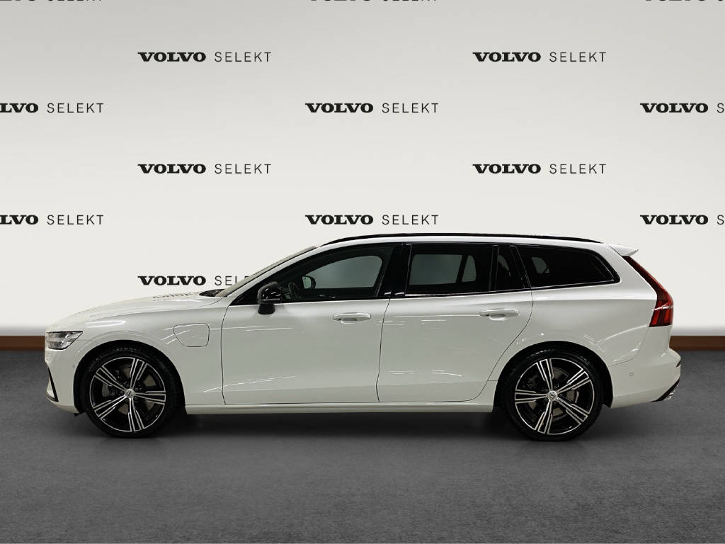 VOLVO V60 2.0 T6 TE R-Design eAWD-showroom-element-1