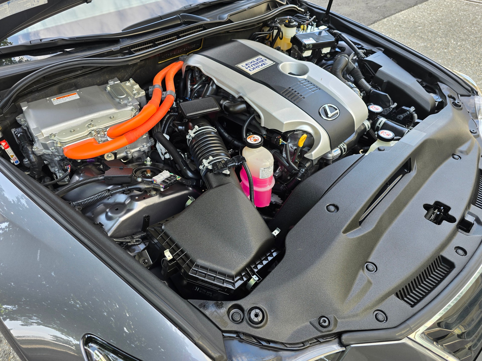 LEXUS IS 300h F-Sport Automatic-image-28