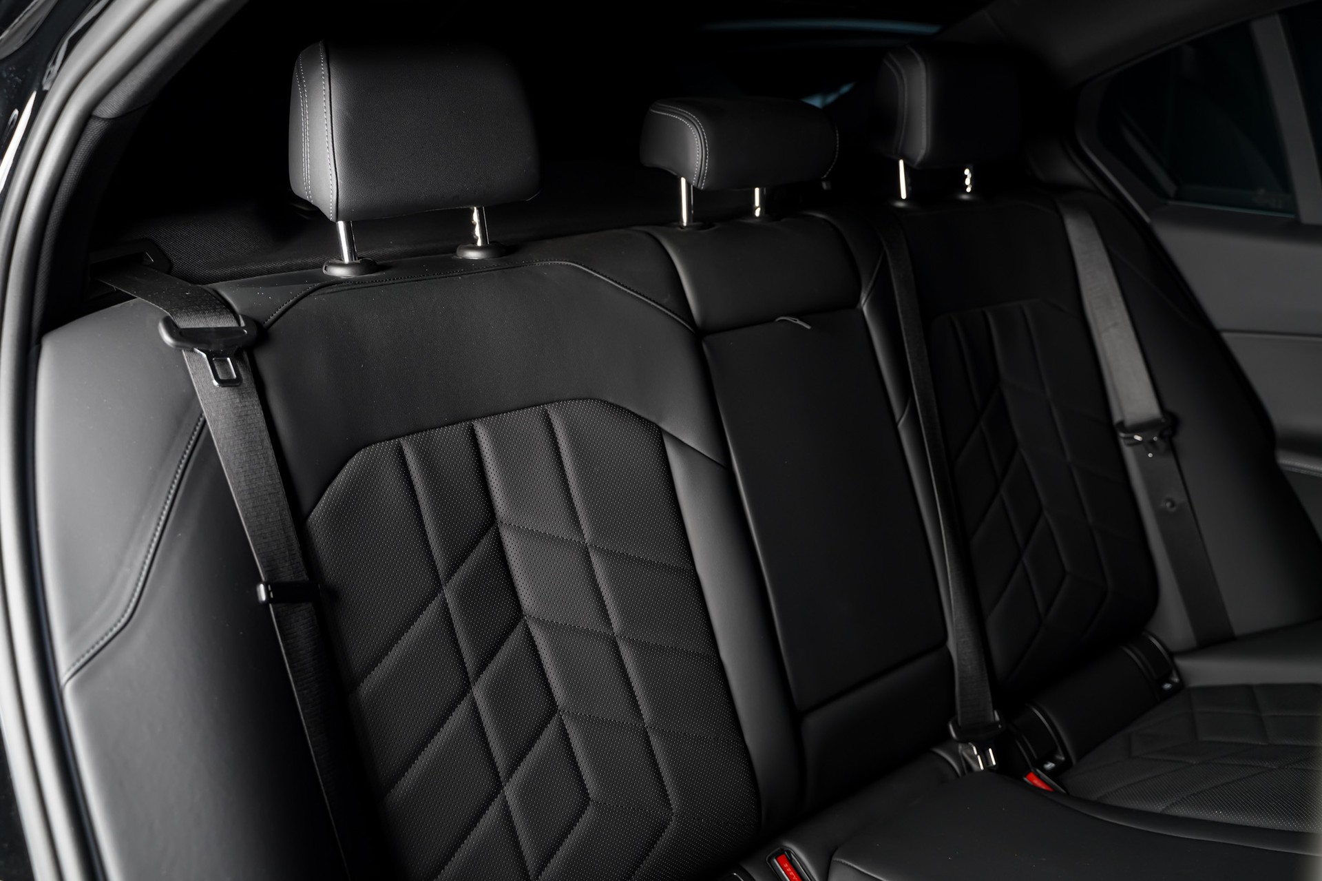 BMW 520i 48V M Sport Steptronic-image-14