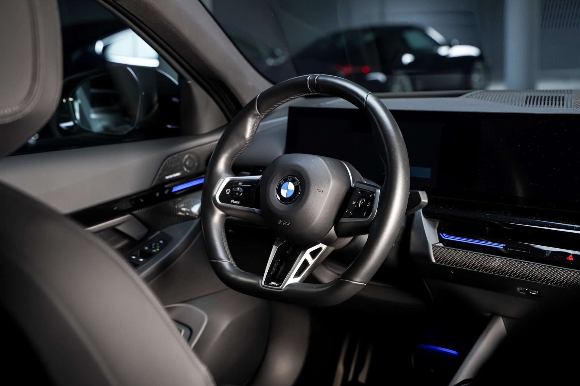 BMW 520i 48V M Sport Steptronic-image-18