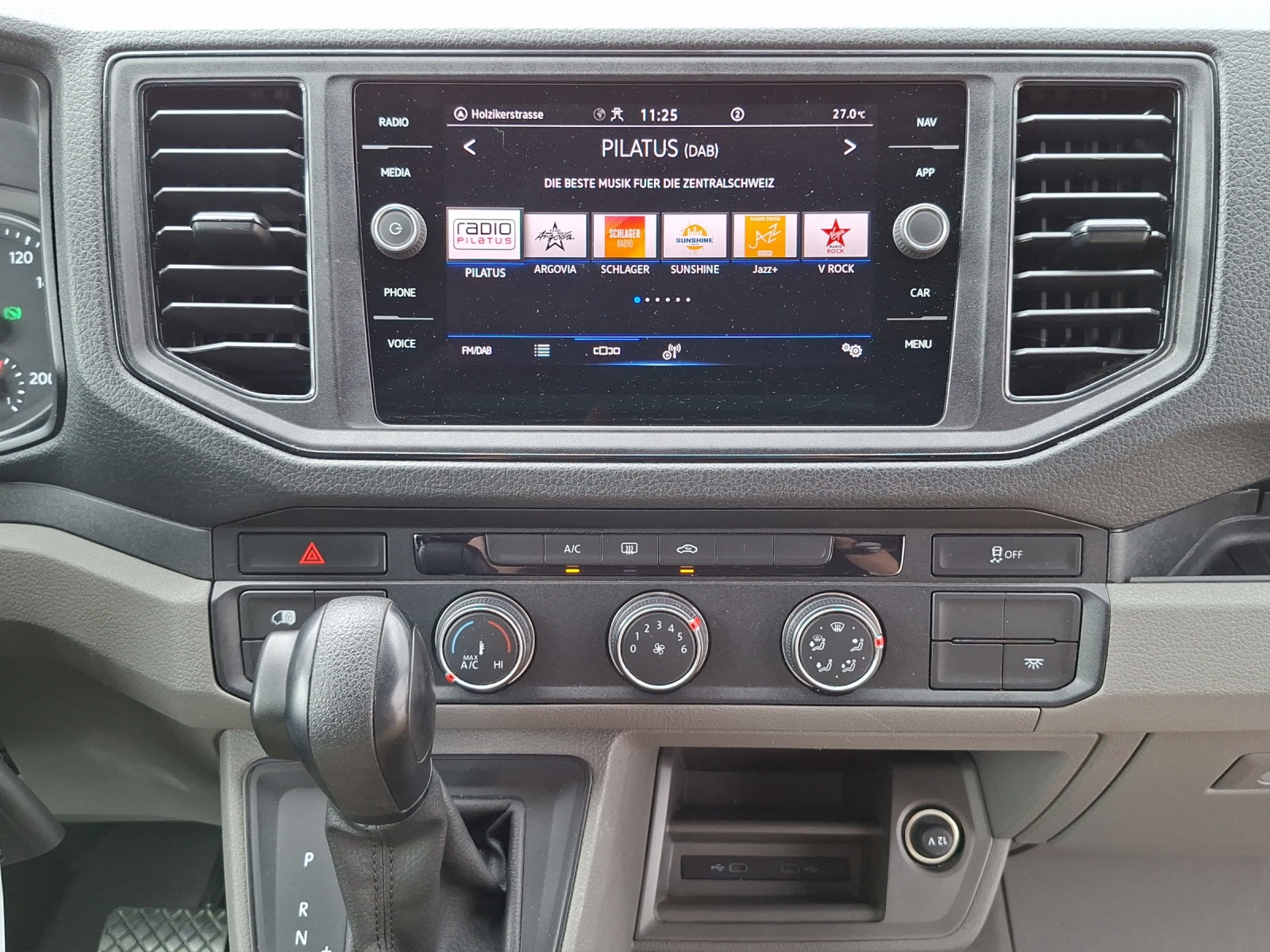VW Crafter 35 2.0 BiTDI L3 4Motion A-image-12